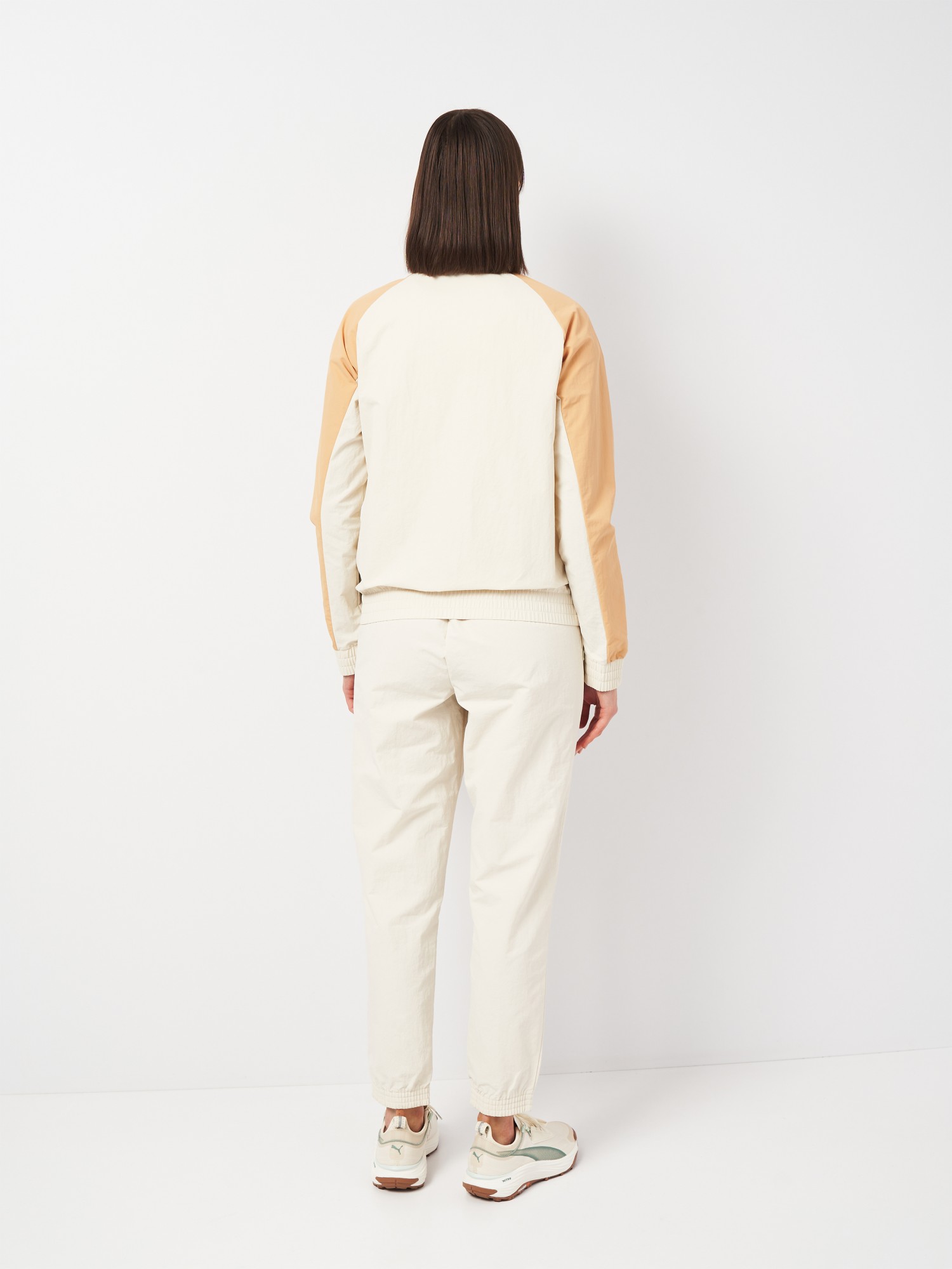 Костюм жіночий Puma Woven Tracksuit бежевий 68508087 изображение 3