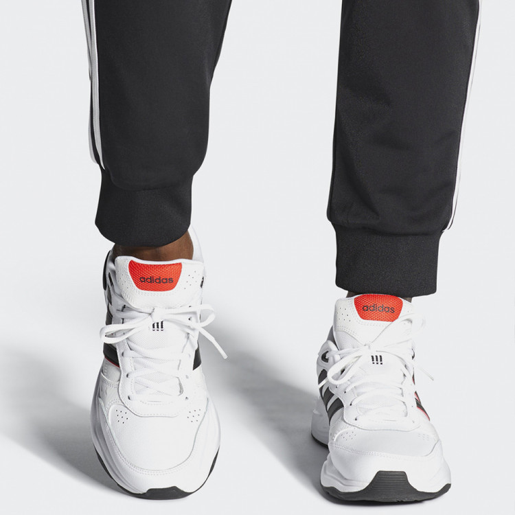 Кросівки чоловічі Adidas Strutter білі EG2655  изображение 6