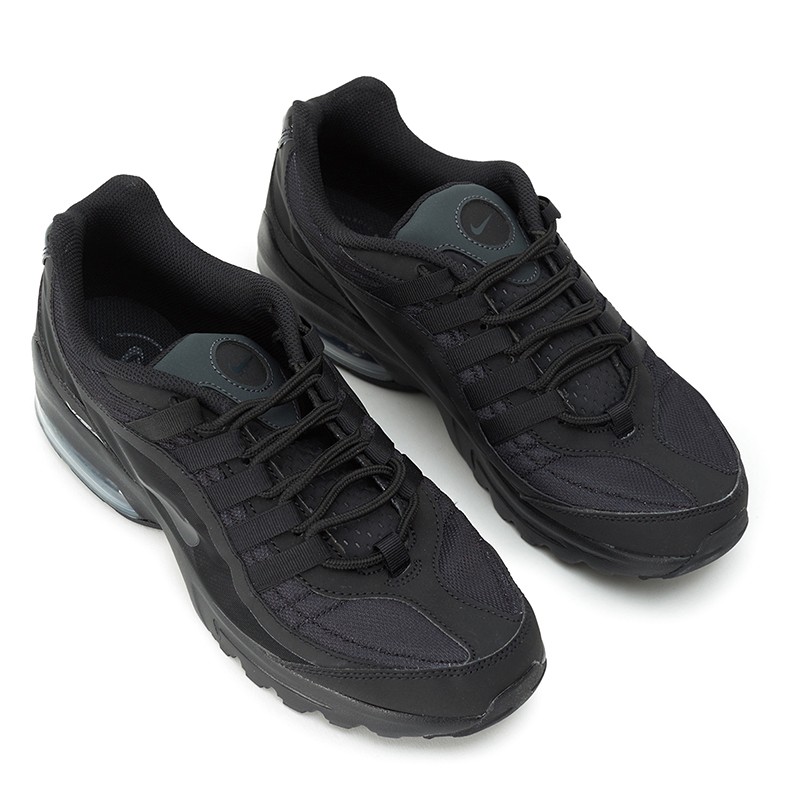 Кросівки чоловічі Nike Air Max Vg-R чорні CK7583-001 — фото 2 — Sport City Кросівки чоловічі Nike Air Max Vg-R чорні CK7583-001 — фото 2