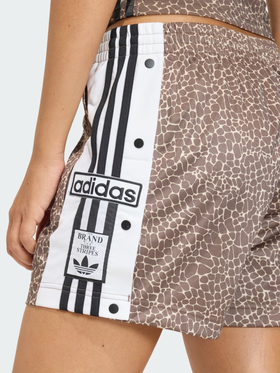 Шорти жіночі Adidas AOP ADiBREAK SH бежеві KD8821 — фото 5