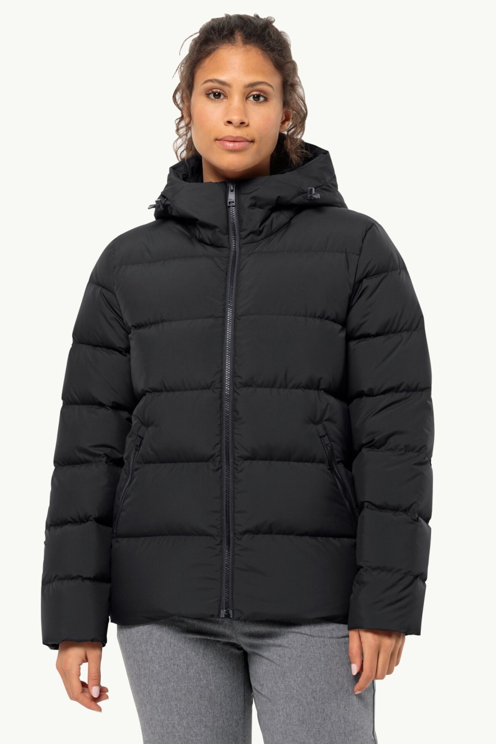 Куртка жіноча Jack Wolfskin FROZEN PALACE JACKET W чорна 1204913-6000 — фото 2