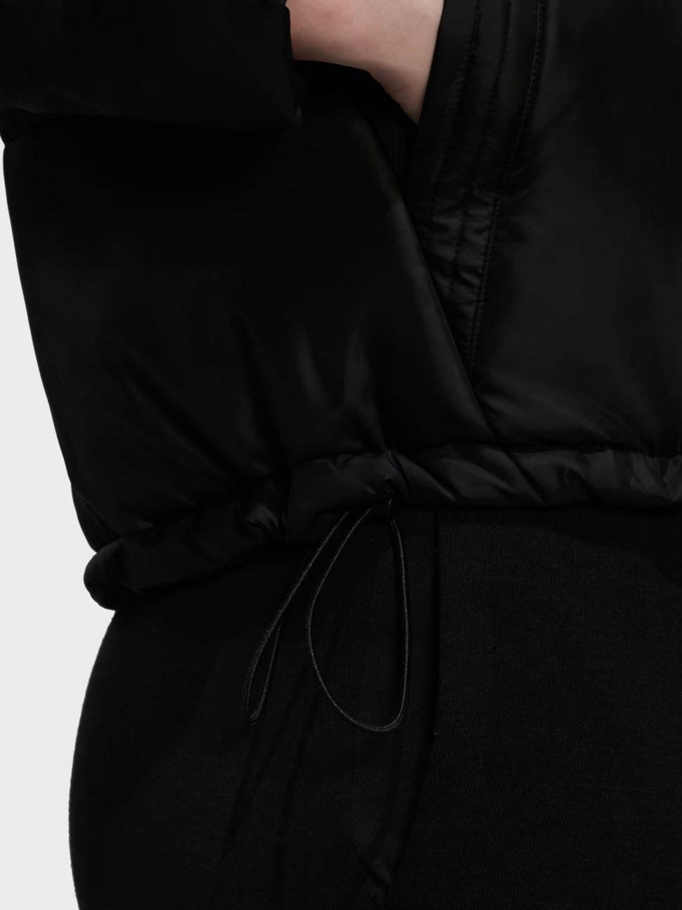 Куртка жіноча Adidas W BSC PADDED J чорна HG8757 — фото 4