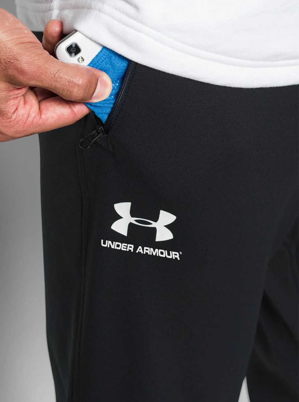 Брюки мужские Under Armour SPORTSTYLE TRICOT JOGGER черные 1290261-001 изображение 9