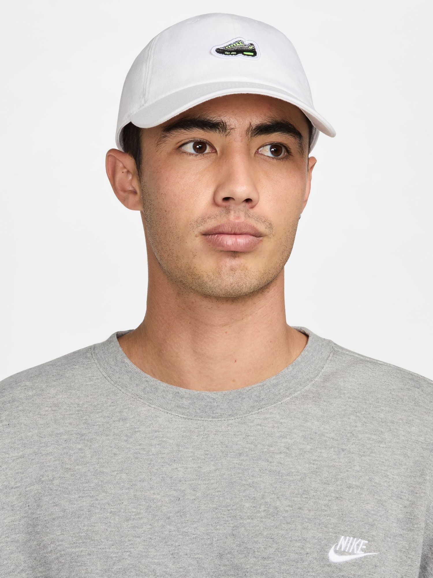 Бейсболка  Nike U NK CLUB CAP U CB AM95 PTCH L белая HJ6984-100 изображение 3