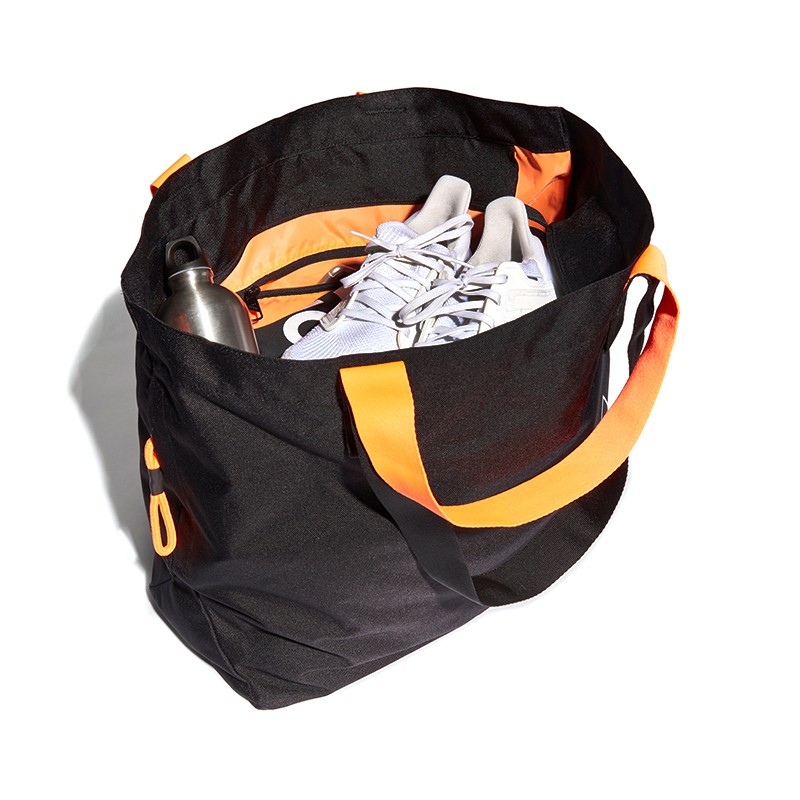 Сумка женская Adidas W St Tote черная GM4551 — фото 2 — Sport City Сумка женская Adidas W St Tote черная GM4551 — фото 2