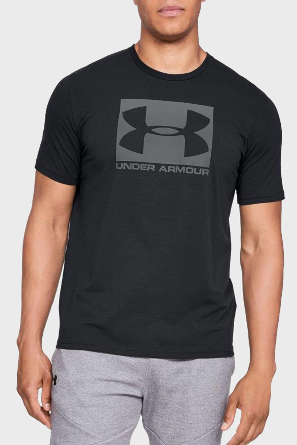 Футболка мужская Under Armour Ua Boxed Sportstyle Ss черная 1329581-001 — Sport City Футболка мужская Under Armour Ua Boxed Sportstyle Ss черная 1329581-001