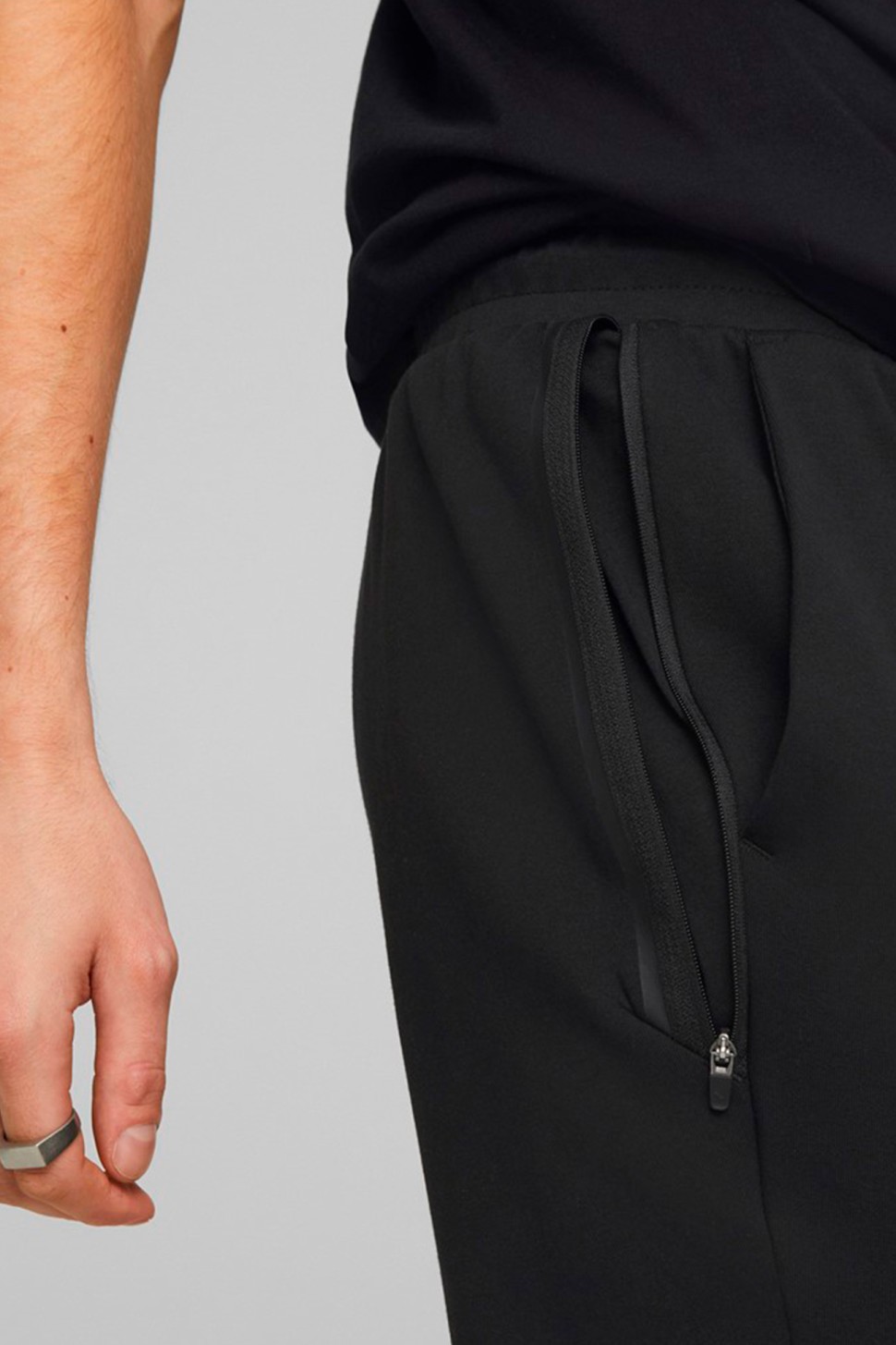 Брюки мужские Puma RAD/CAL Pants черные 84978201 — фото 3 — Sport City Брюки мужские Puma RAD/CAL Pants черные 84978201 — фото 3