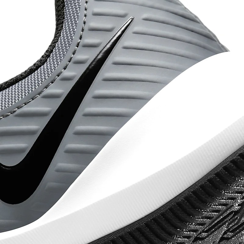 Кроссовки мужские Nike Mc Trainer CU3580-001 изображение 7