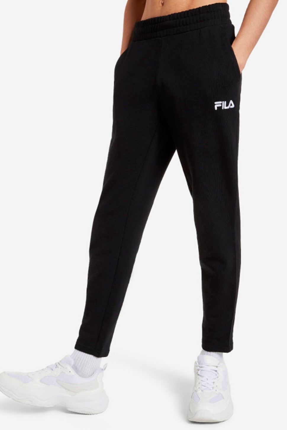 Брюки женские FILA Pants Черный 113496-99 — фото 2 — Sport City Брюки женские FILA Pants Черный 113496-99 — фото 2