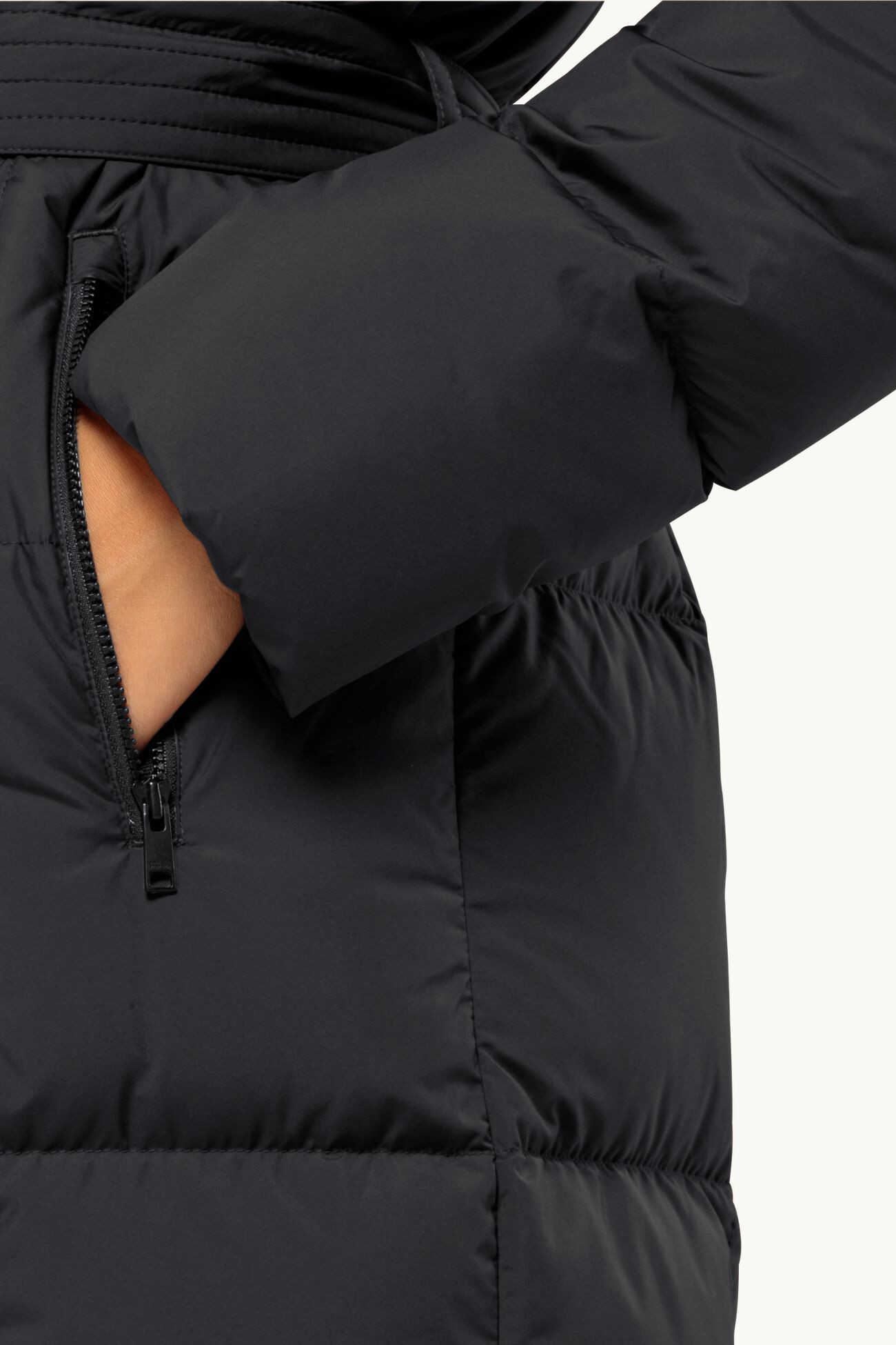 Куртка женская Jack Wolfskin FROZEN LAKE COAT W черная 1206132-6000 изображение 4
