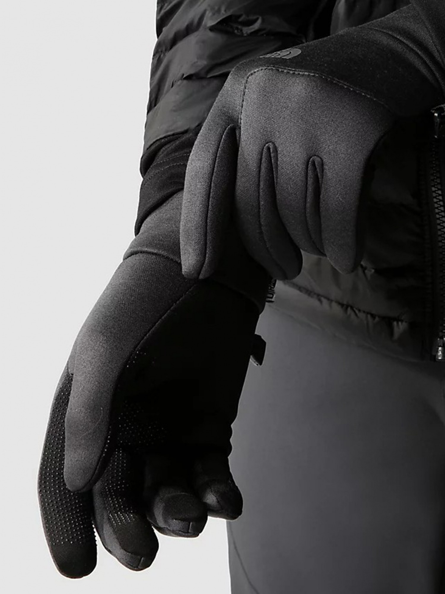 Рукавиці чоловічі The North Face Men’s Etip™ Hardf чорні NF0A3M5GKS71 изображение 4