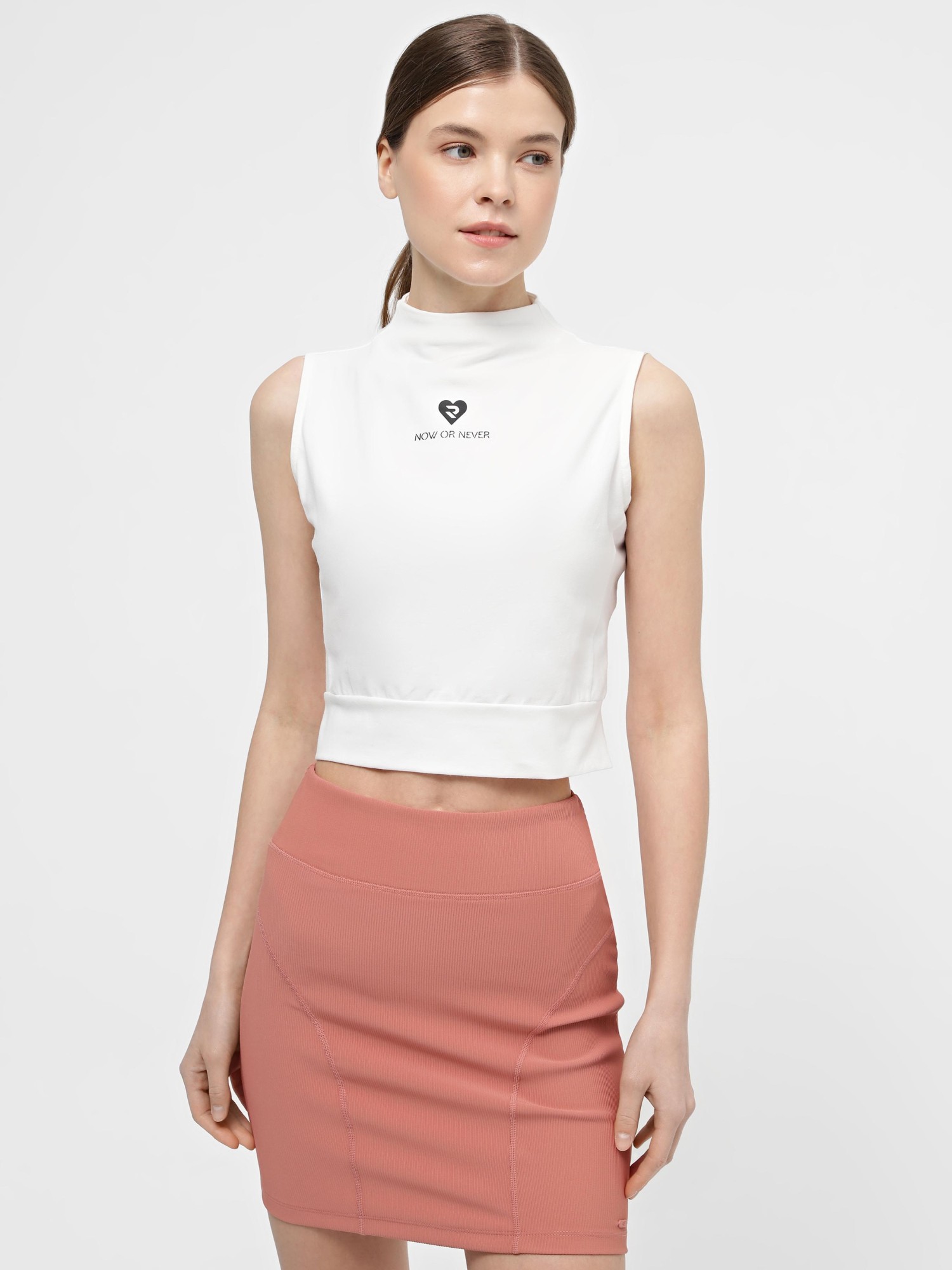 Футболка женская Radder Osteria молочная 442485-121 изображение 1