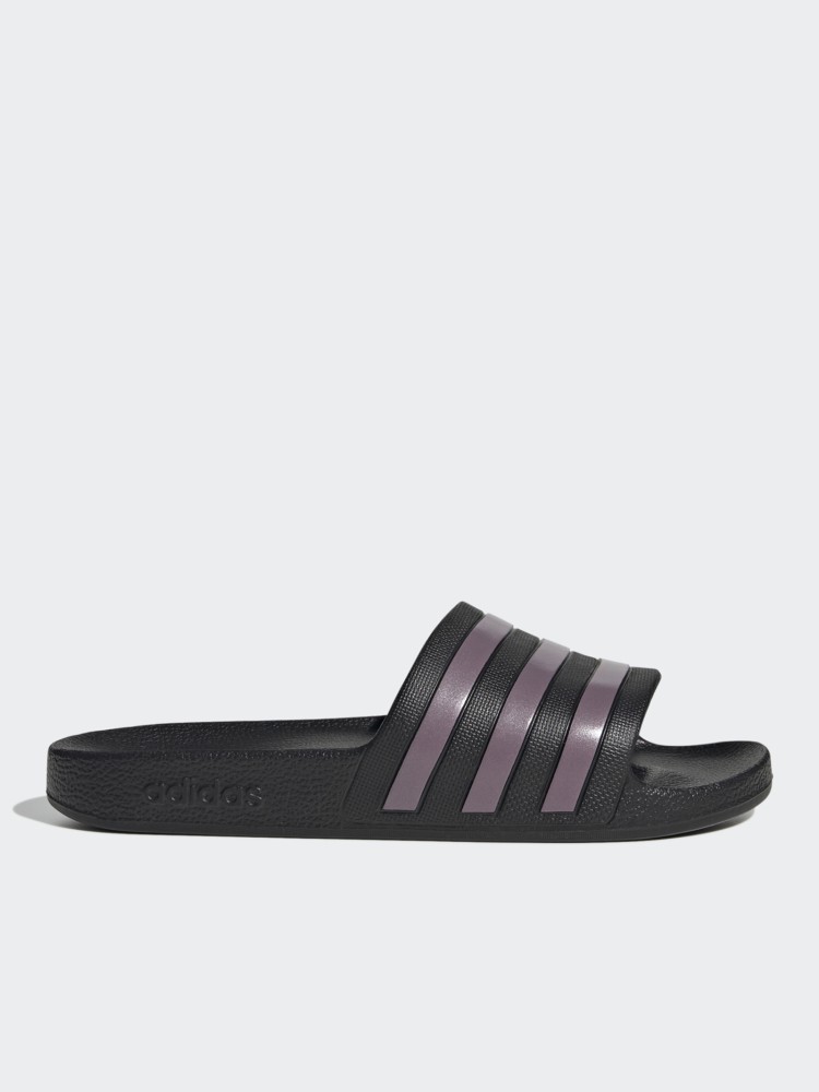 Пляжне взуття жіноче Adidas ADILETTE AQUA чорне GX4279 изображение 2