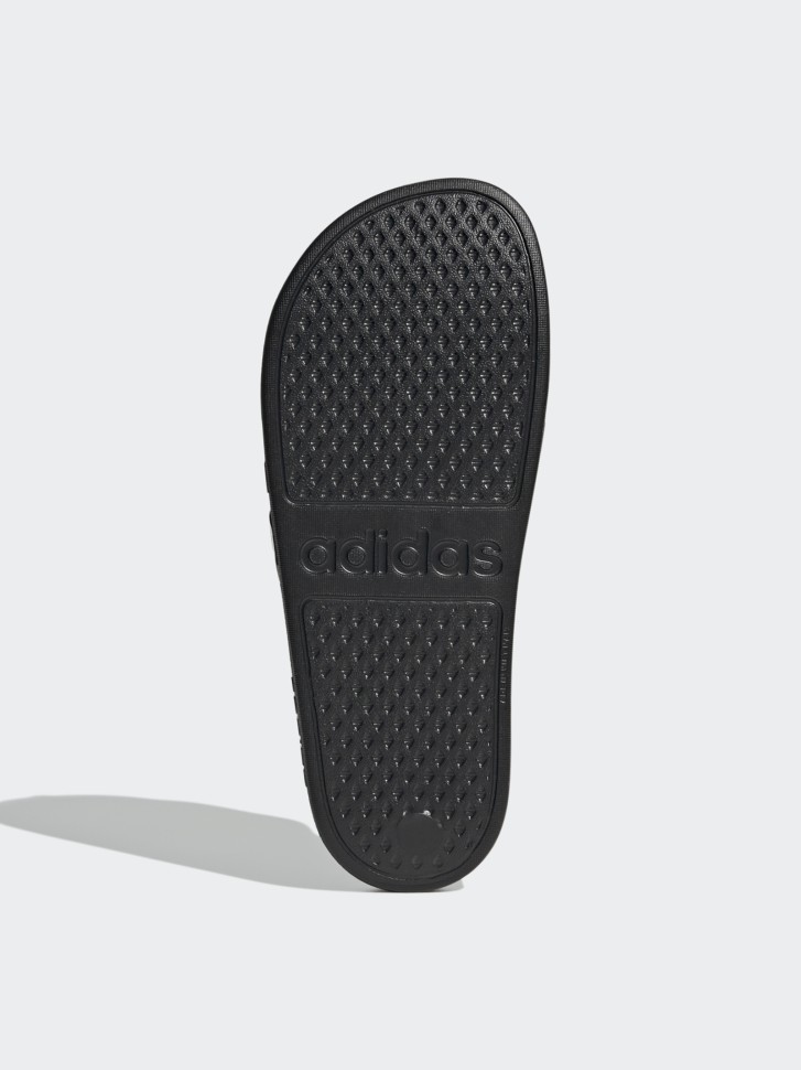Пляжне взуття жіноче Adidas ADILETTE AQUA чорне GX4279 изображение 4