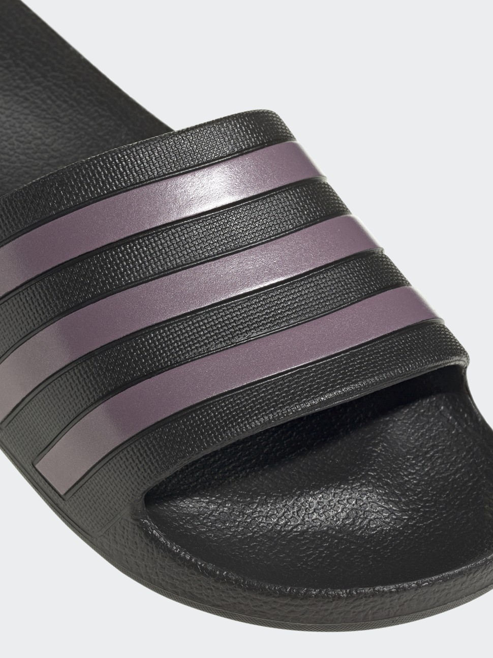 Пляжне взуття жіноче Adidas ADILETTE AQUA чорне GX4279 — фото 5
