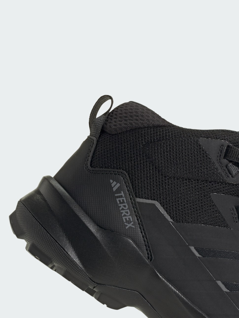 Черевики чоловічі Adidas TERREX SKYCHASER AX5 MID GTX чорні JQ2207 — фото 7