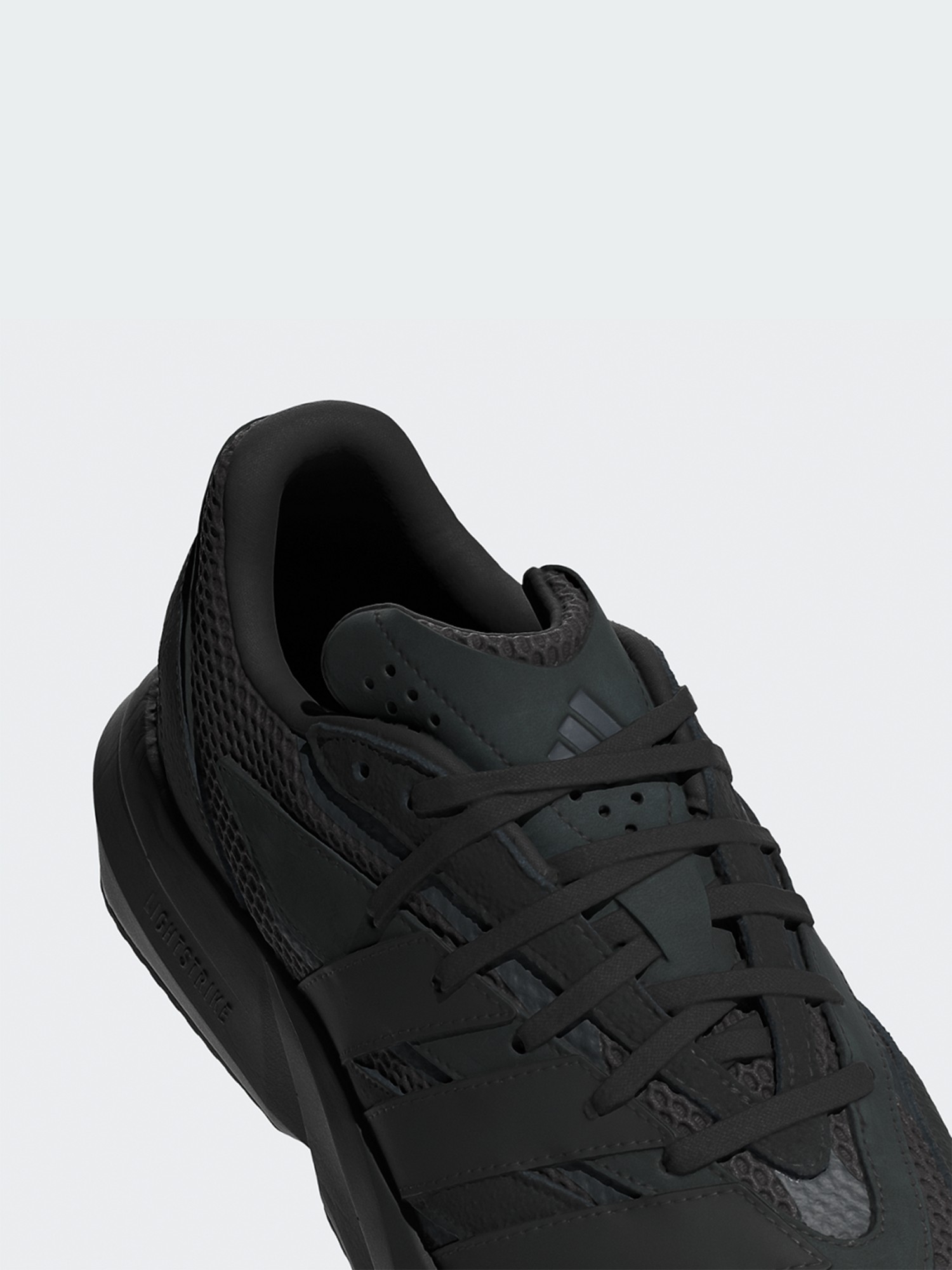 Кроссовки мужские Adidas LIGHTBLAZE черные JH6941 изображение 5