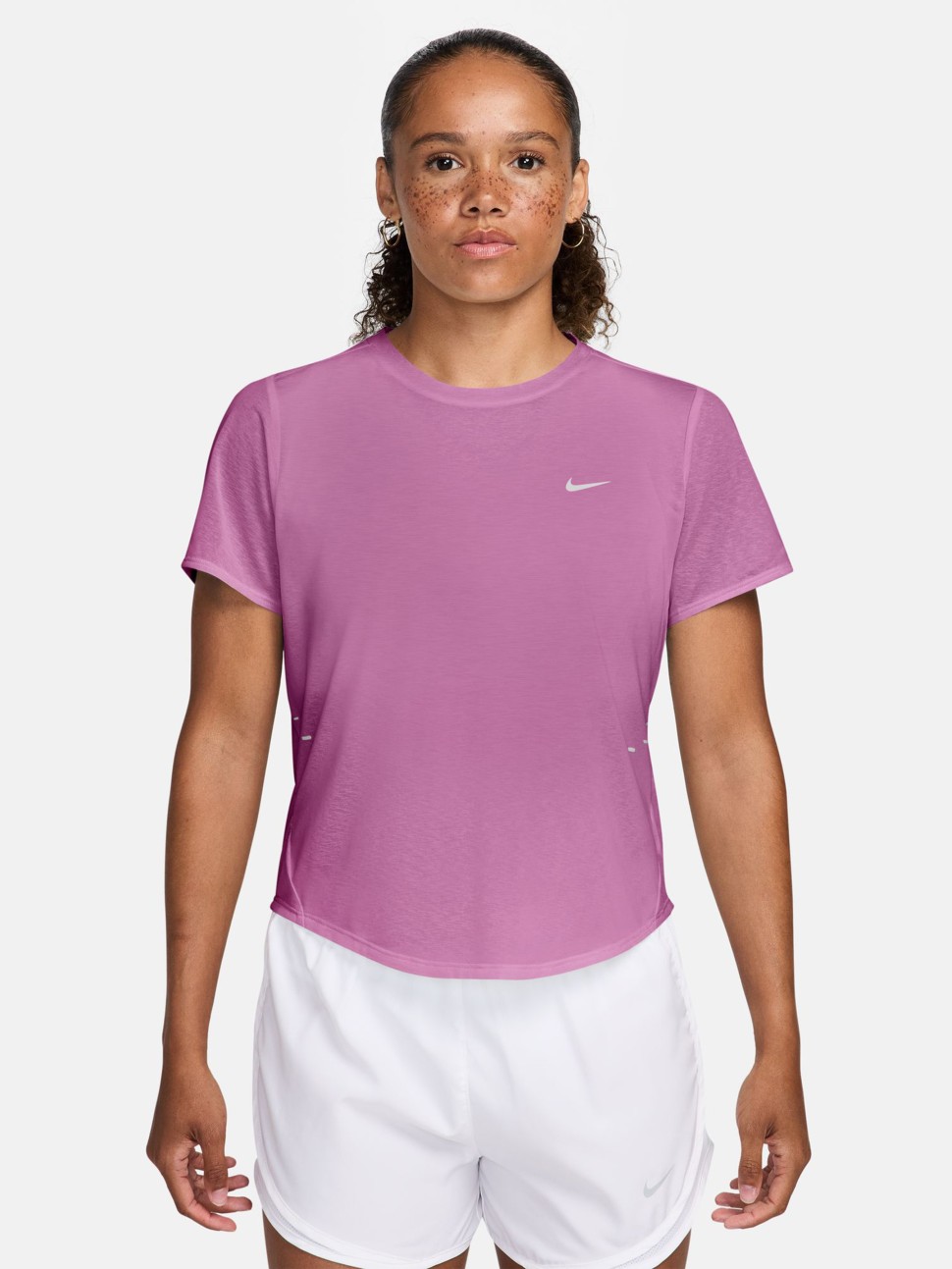 Футболка женская Nike W NK SWFT NVLT BRTHE SS TOP розовая IF1680-503 — фото 2 — Sport City Футболка женская Nike W NK SWFT NVLT BRTHE SS TOP розовая IF1680-503 — фото 2