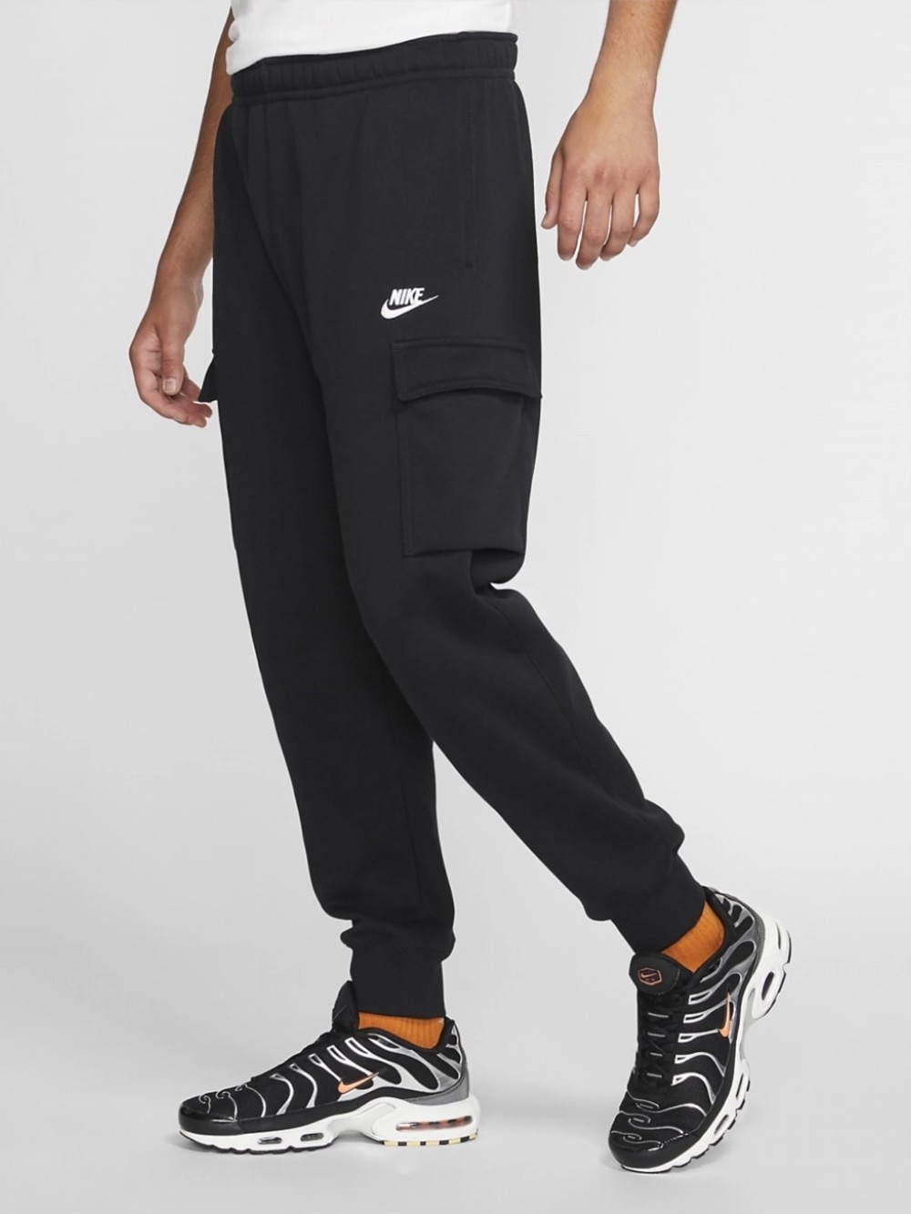 Штани чоловічі Nike M NSW CLUB PANT CARGO BB чорні CD3129-010 изображение 2