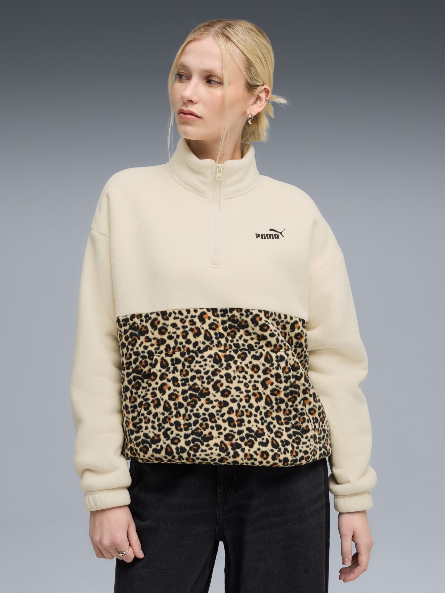 Толстовка женская Puma ESS GRAPHIC Animal Crew молочная 68808387 изображение 2