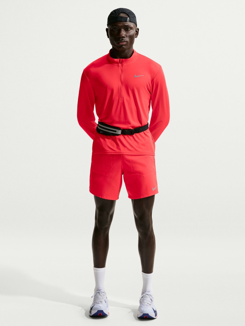 Футболка мужская Nike M NK DF PACER TOP HZ красная FQ2494-696 — фото 2 — Sport City Футболка мужская Nike M NK DF PACER TOP HZ красная FQ2494-696 — фото 2