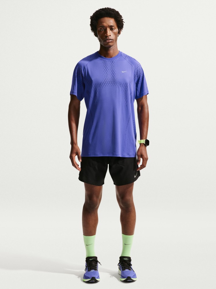 Футболка чоловіча Nike M NK DFADV STRIDE NVLTY SS TOP синя IF2088-494 изображение 2