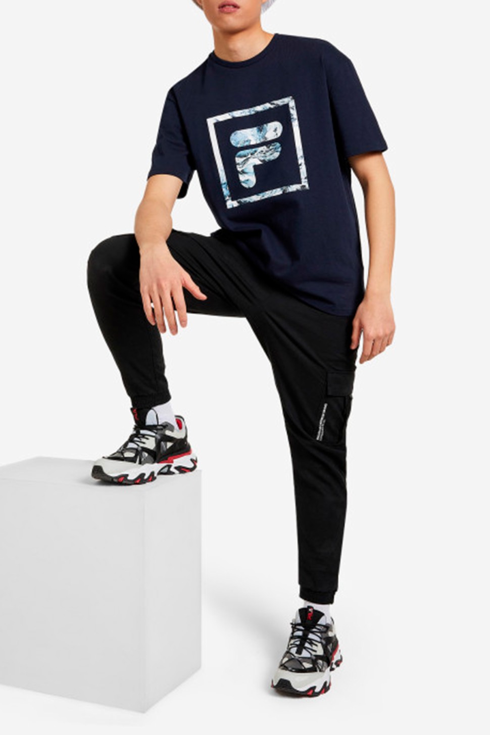 Футболка мужская FILA T-shirt синяя 107749-Z4 — фото 4 — Sport City Футболка мужская FILA T-shirt синяя 107749-Z4 — фото 4