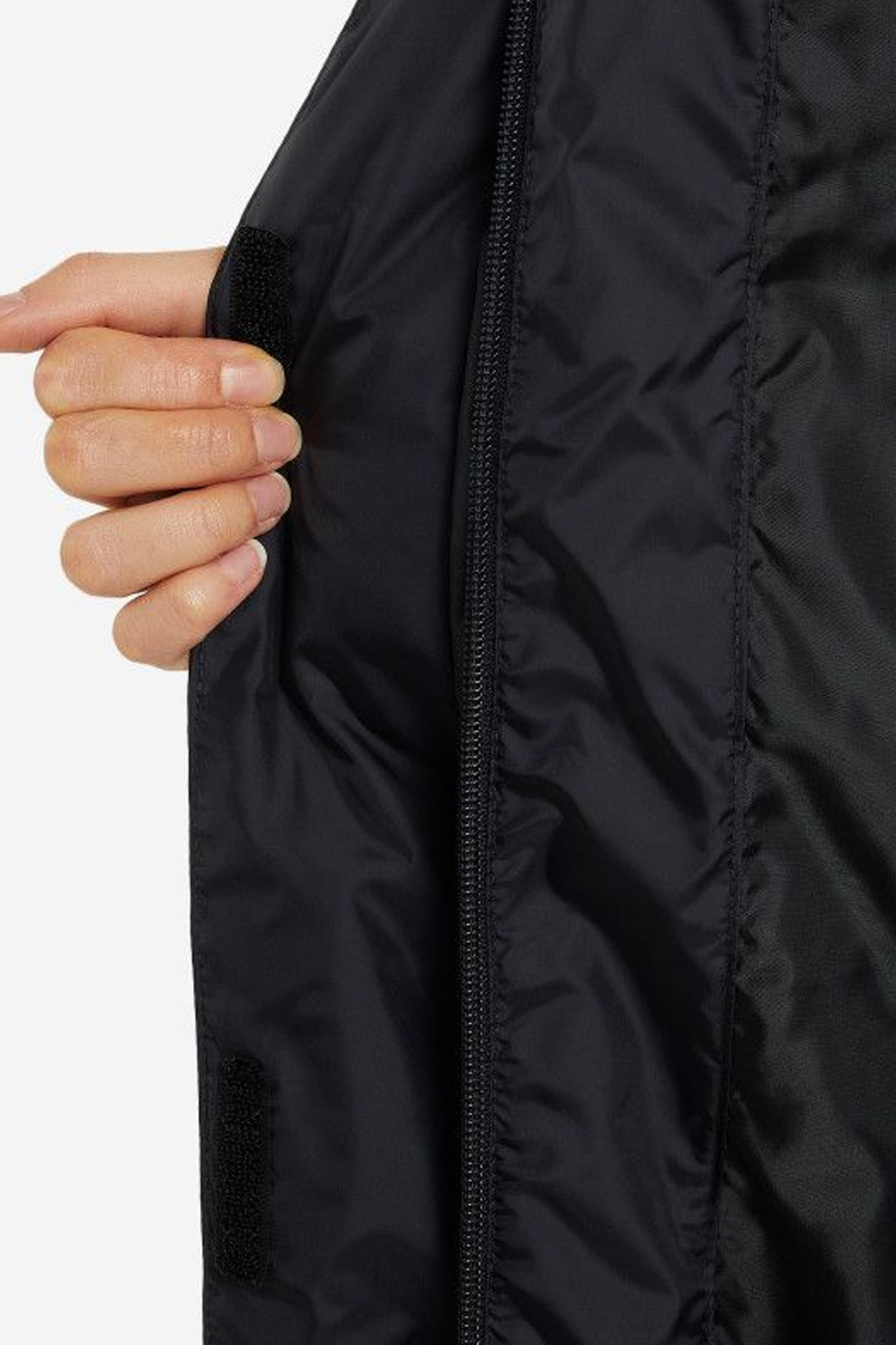 Куртка жіноча Kappa чорна 116155-99 изображение 5