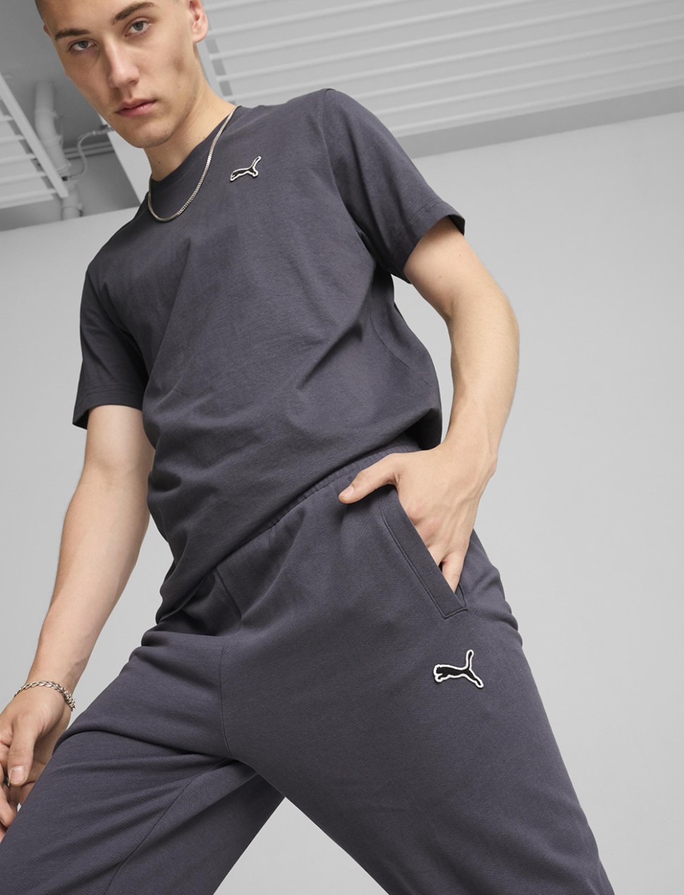 Штани чоловічі Puma BETTER ESSENTIALS Sweatpants FL cl сірі 67681669 — фото 4