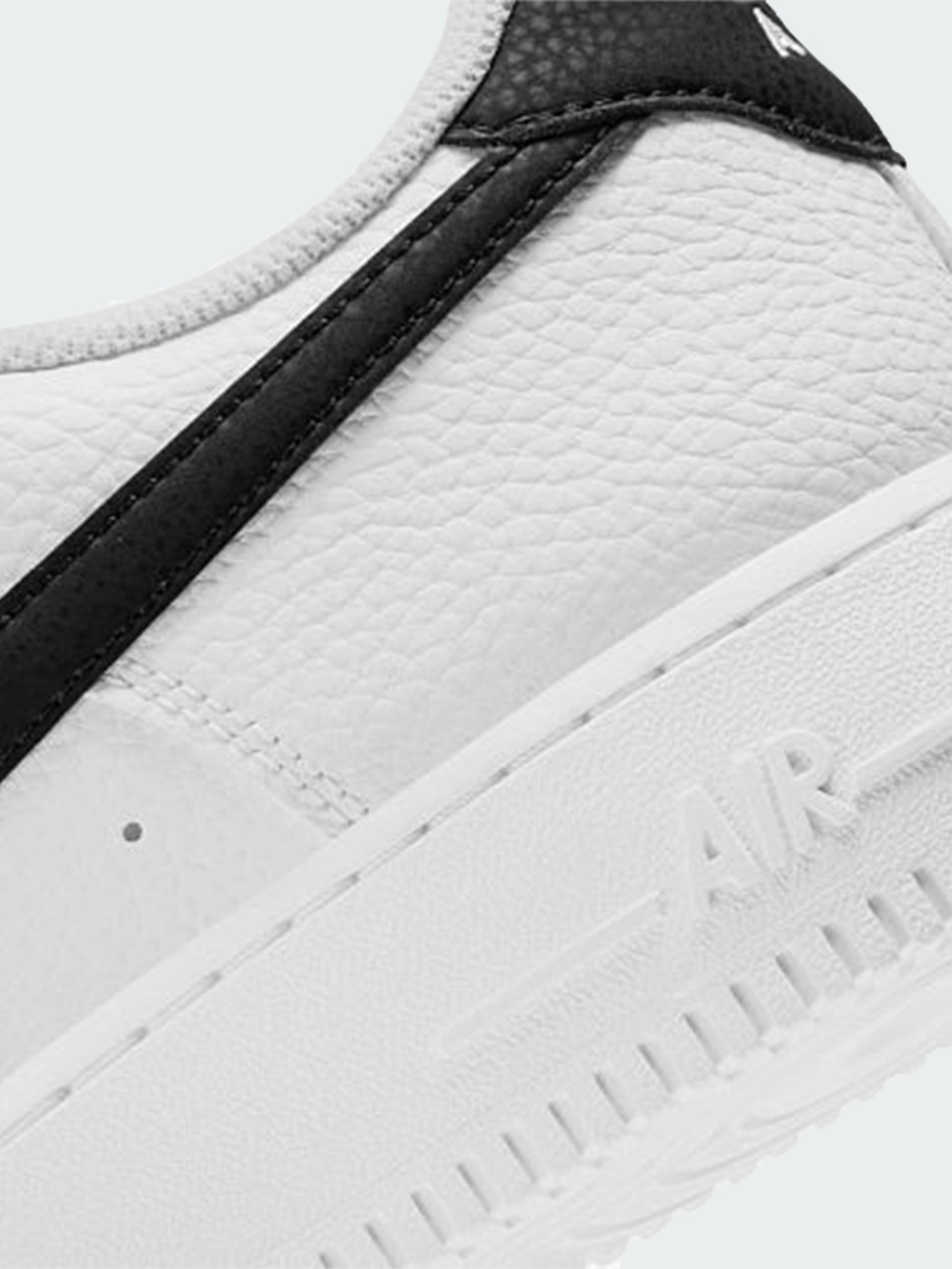 Кроссовки мужские Nike AIR FORCE 1 07 белые CT2302-100 — фото 7
