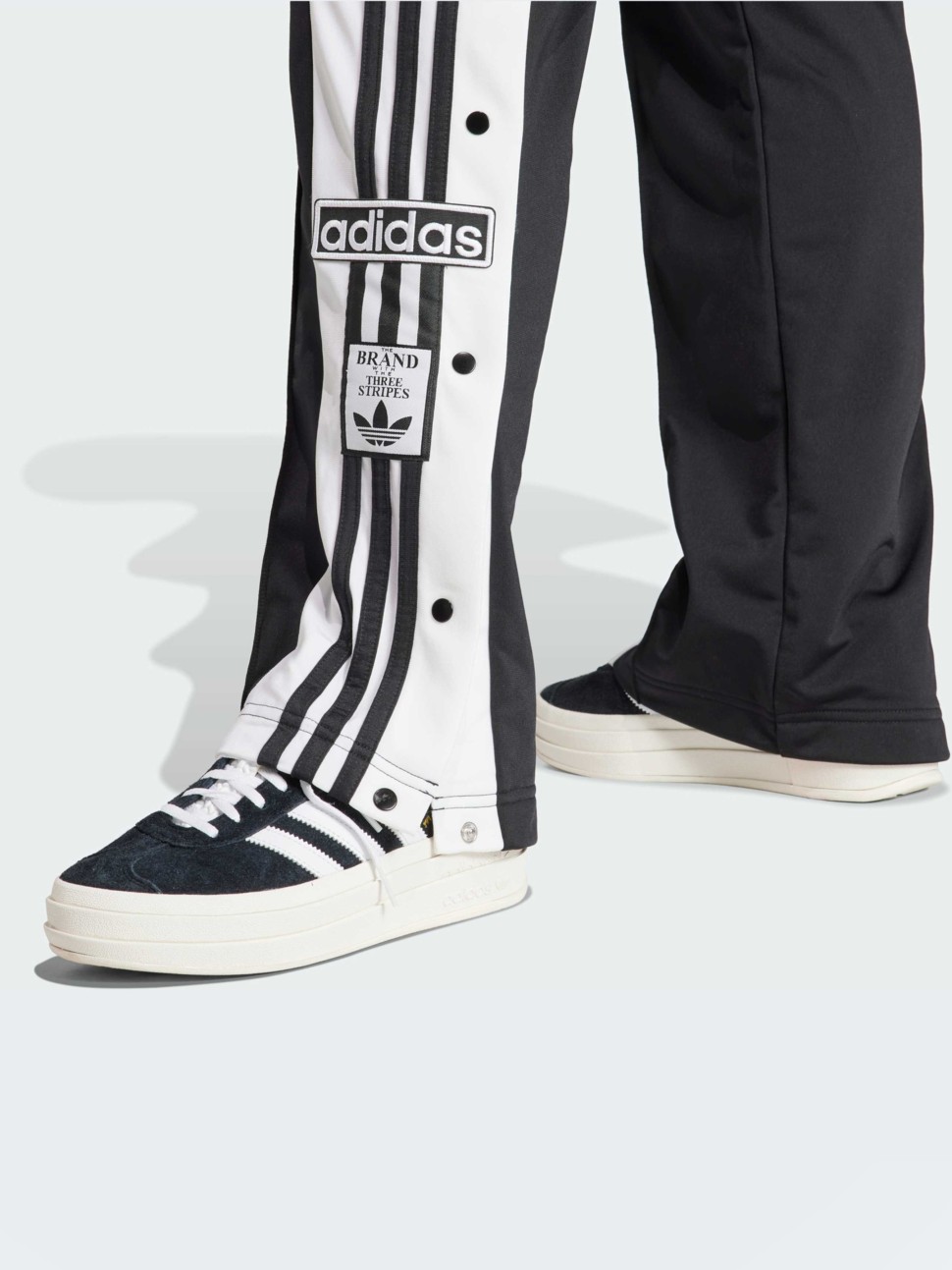 Штани жіночі Adidas ADIBREAK PANT чорні IU2519 — фото 5