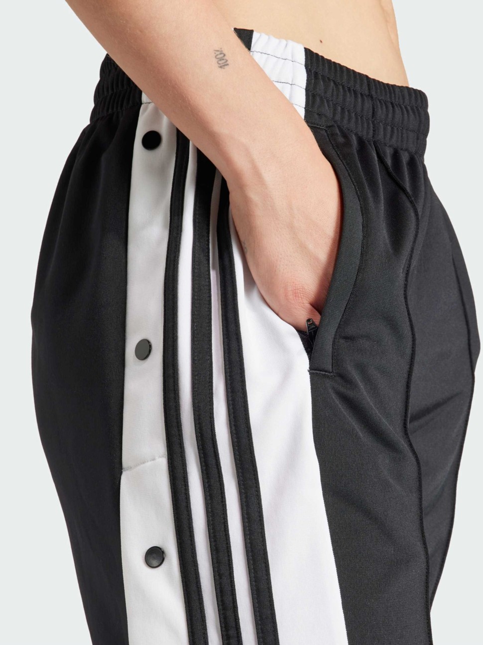 Штани жіночі Adidas ADIBREAK PANT чорні IU2519 — фото 6