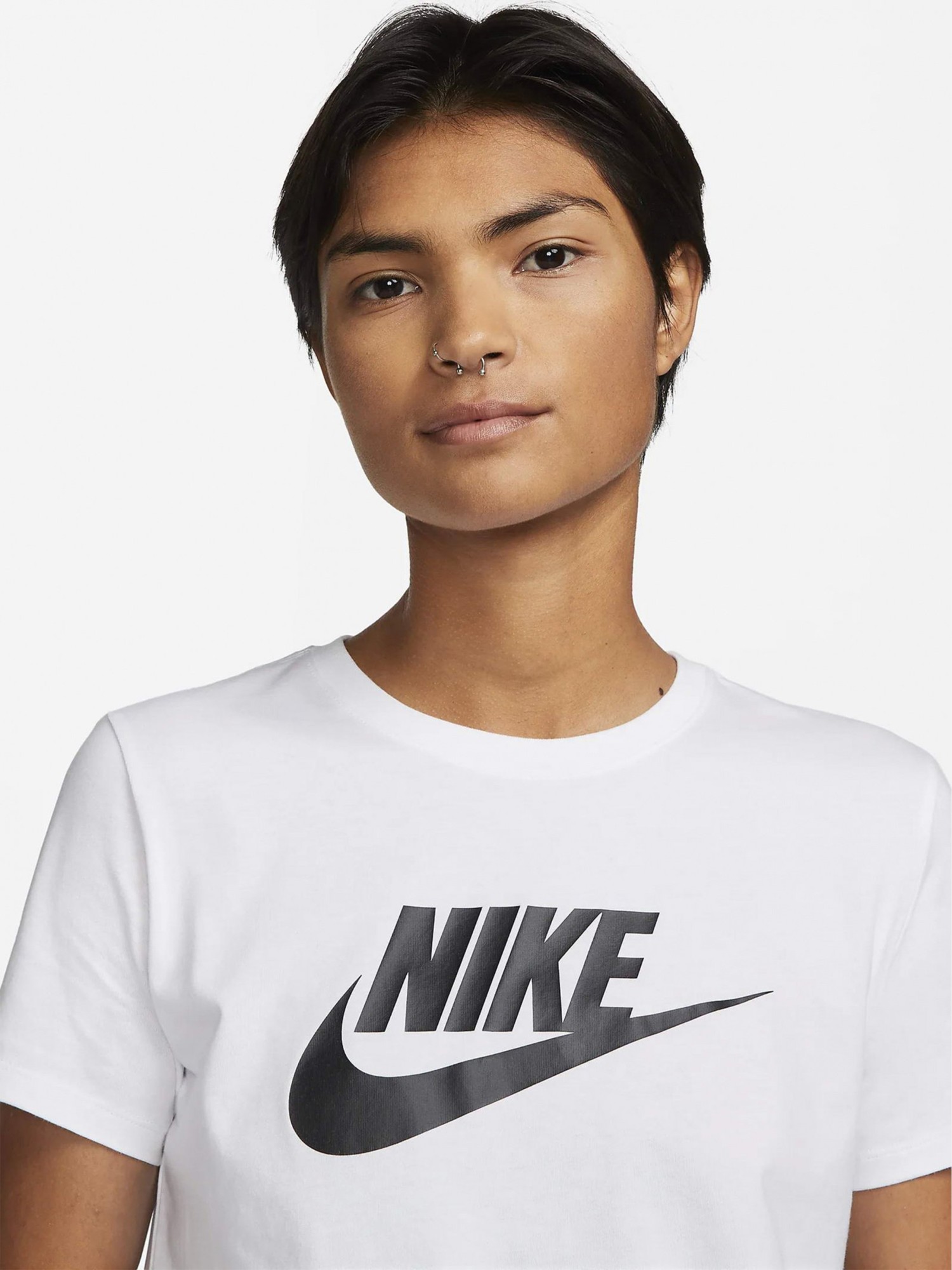 Футболка женская Nike W NSW CLUB SS TEE ICN FTRA белая DX7906-100 изображение 4