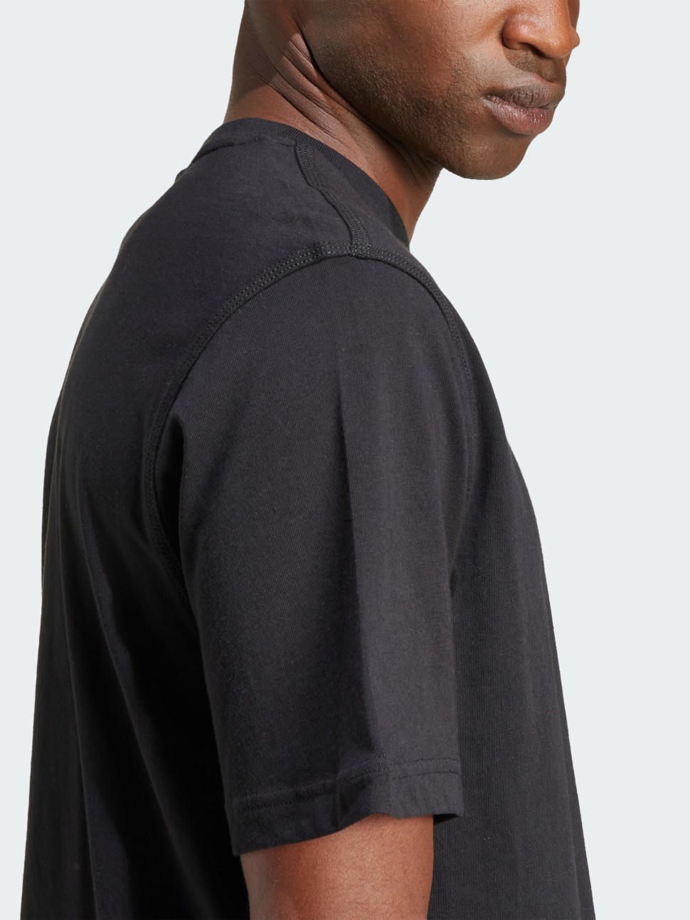Футболка мужская Adidas TREFOIL ESS TEE черная JI8545 — фото 5