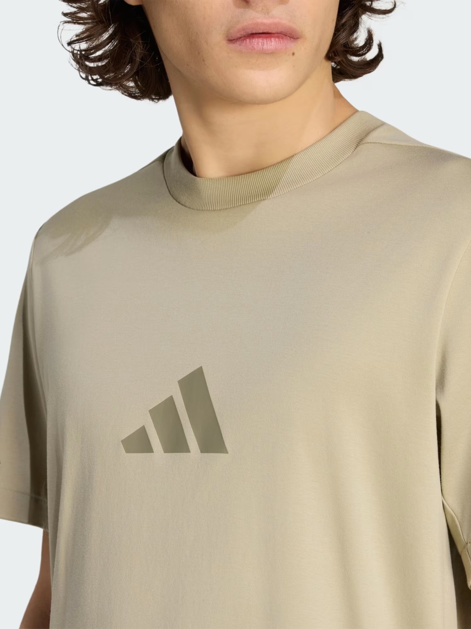 Футболка чоловіча Adidas M Z.N.E. TEE хакі KE4698 — фото 4 — Sport City Футболка чоловіча Adidas M Z.N.E. TEE хакі KE4698 — фото 4