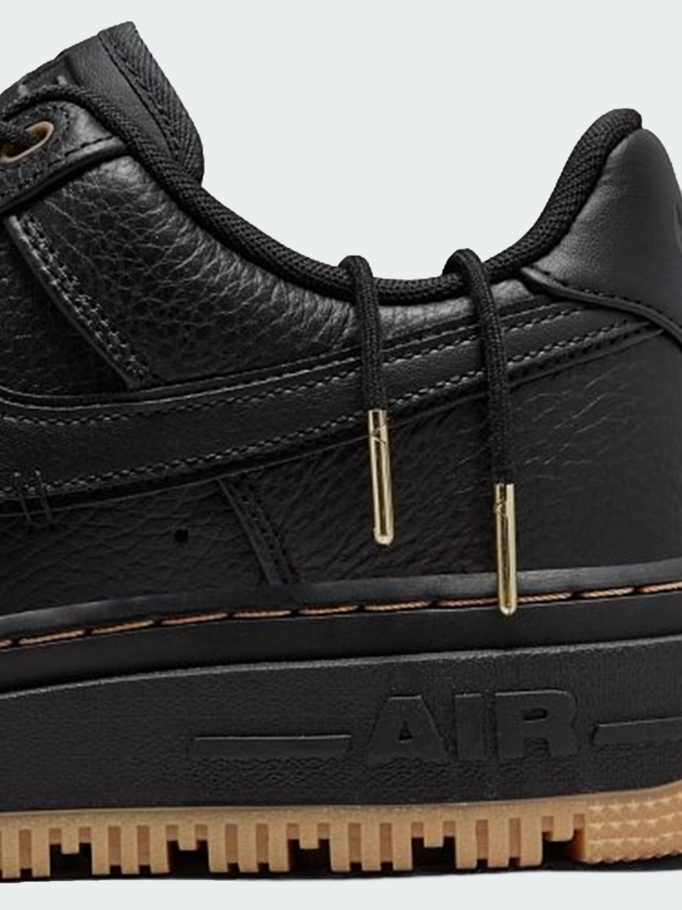 Кросівки чоловічі Nike AIR FORCE 1 LUXE чорні DB4109-001 — фото 9