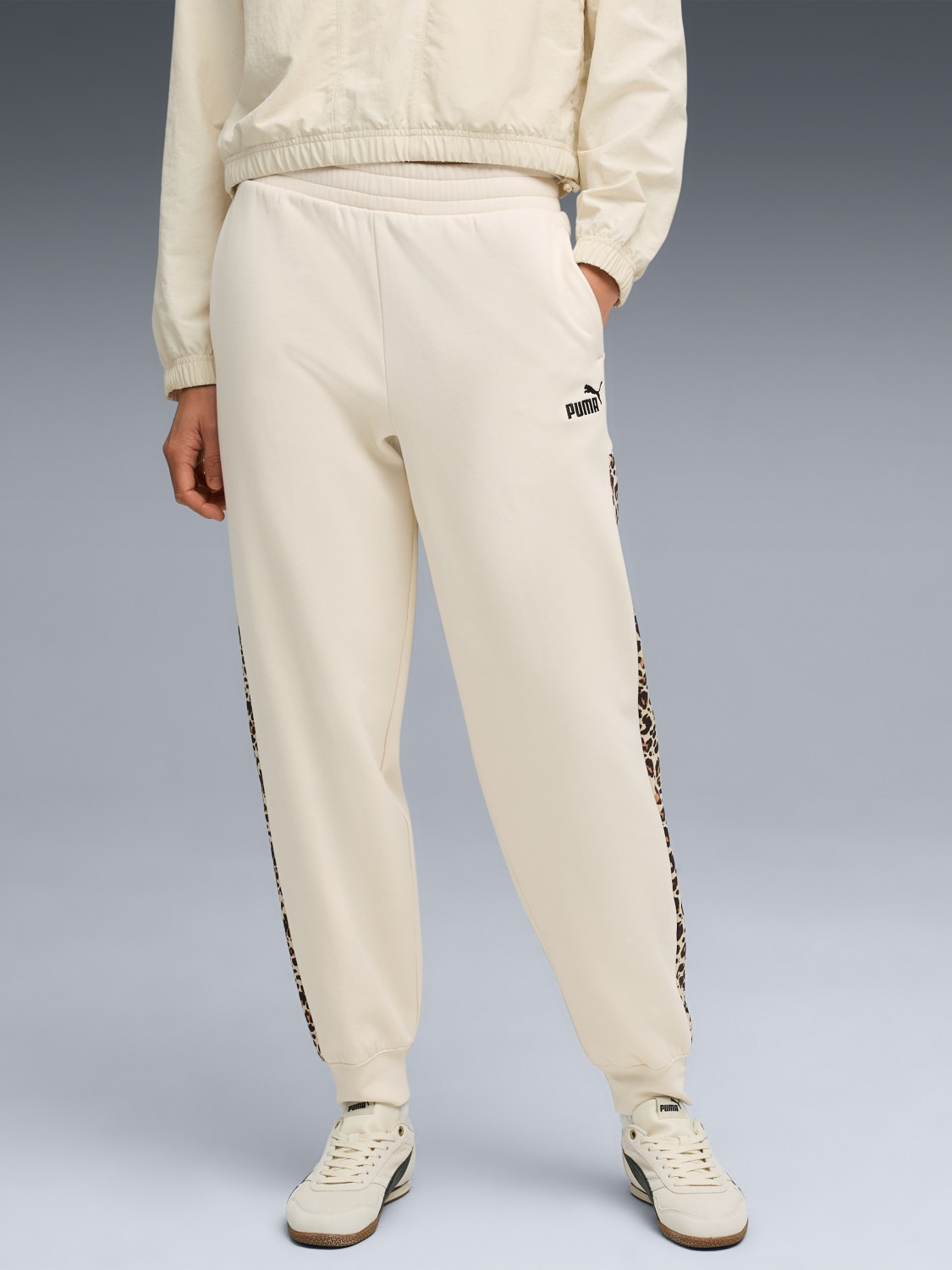 Брюки женские Puma ESS GRAPHIC Animal Comfort High-Waist Sweatpants FL молочные 68808687 изображение 2
