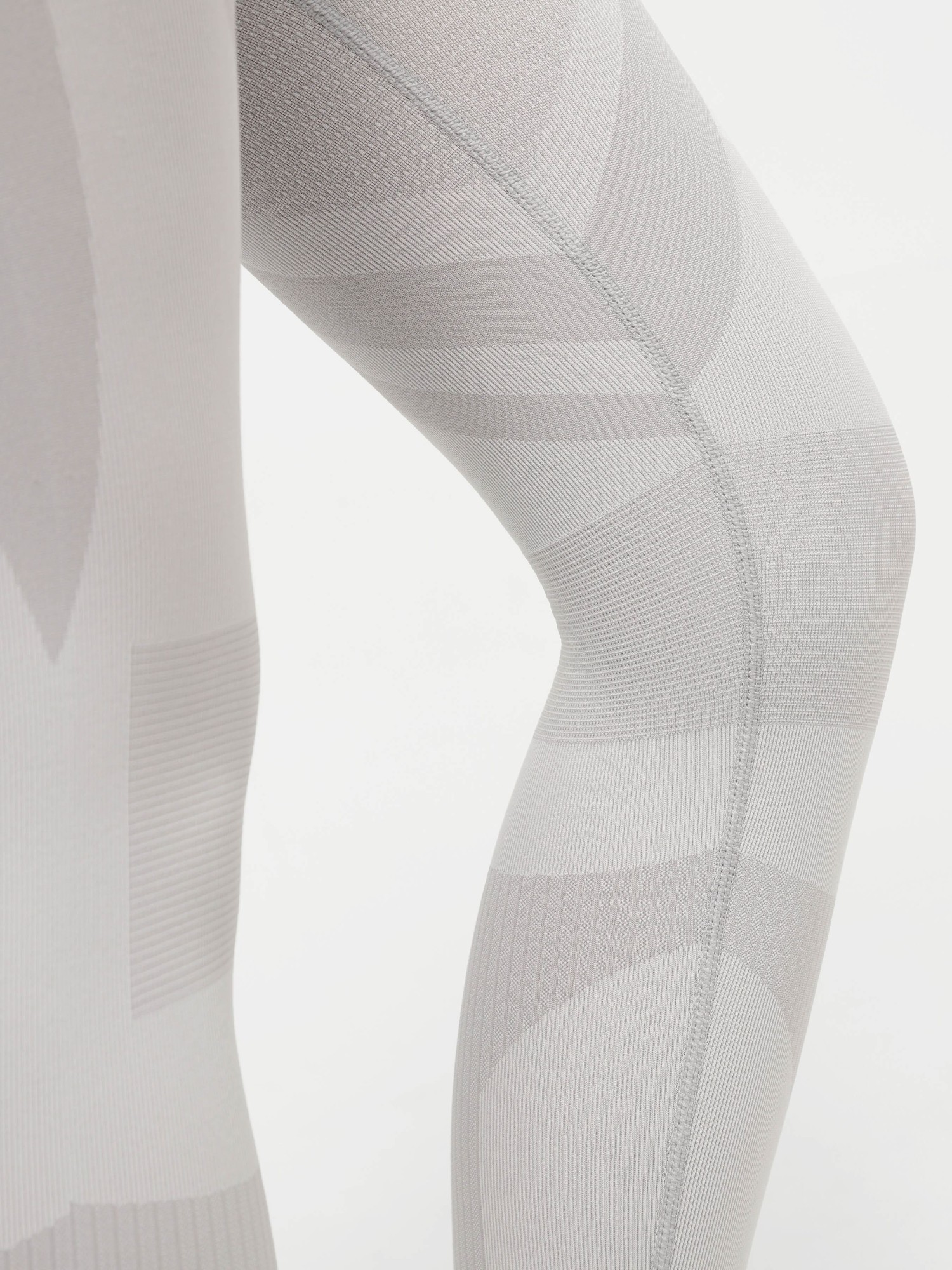 Термобелье женское Mountain серое W9026-011 изображение 5