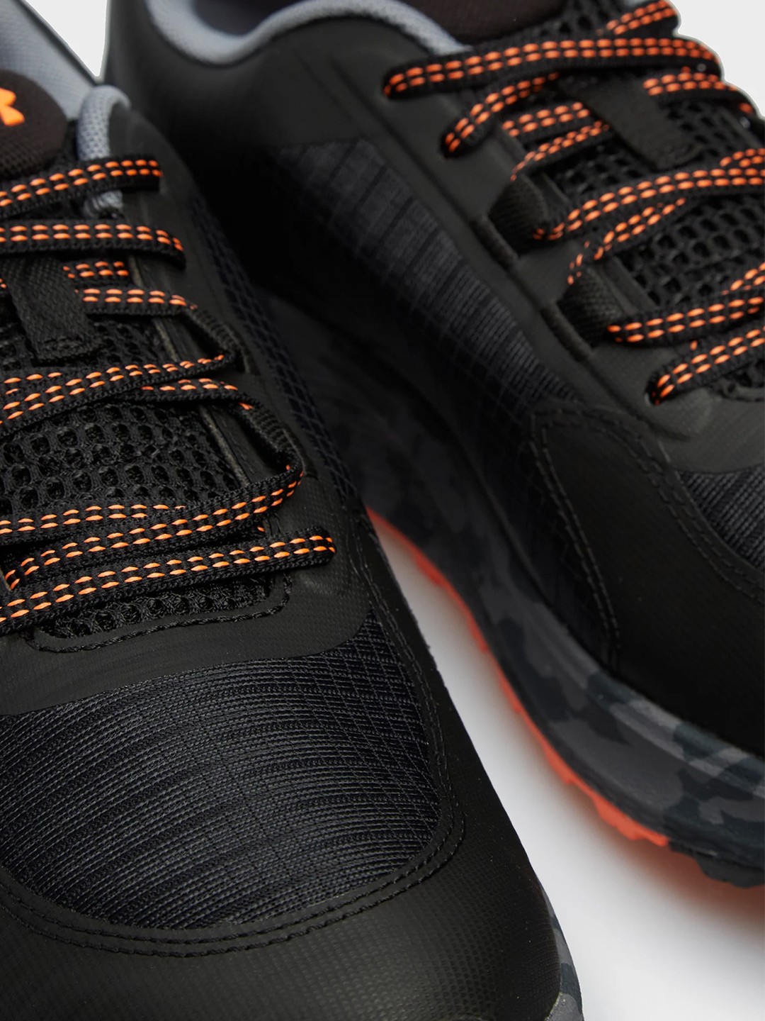 Кроссовки мужские Under Armour UA Charged Bandit TR 3 черные 3028371-001 изображение 3