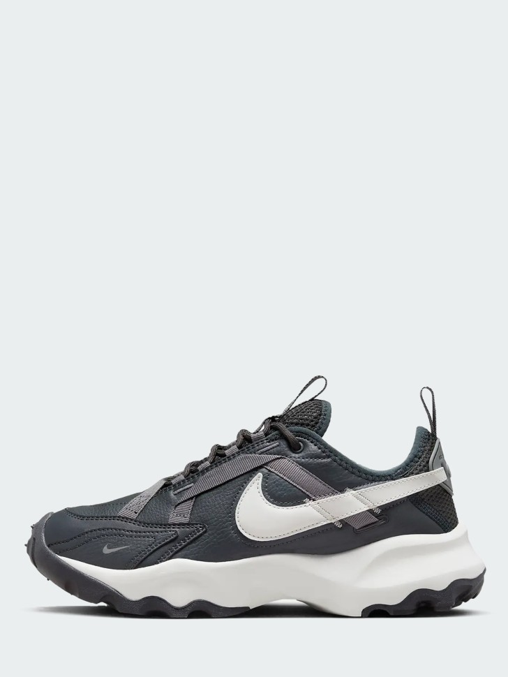 Кросівки жіночі Nike W NIKE TC 7900 чорні DD9682-001 изображение 5