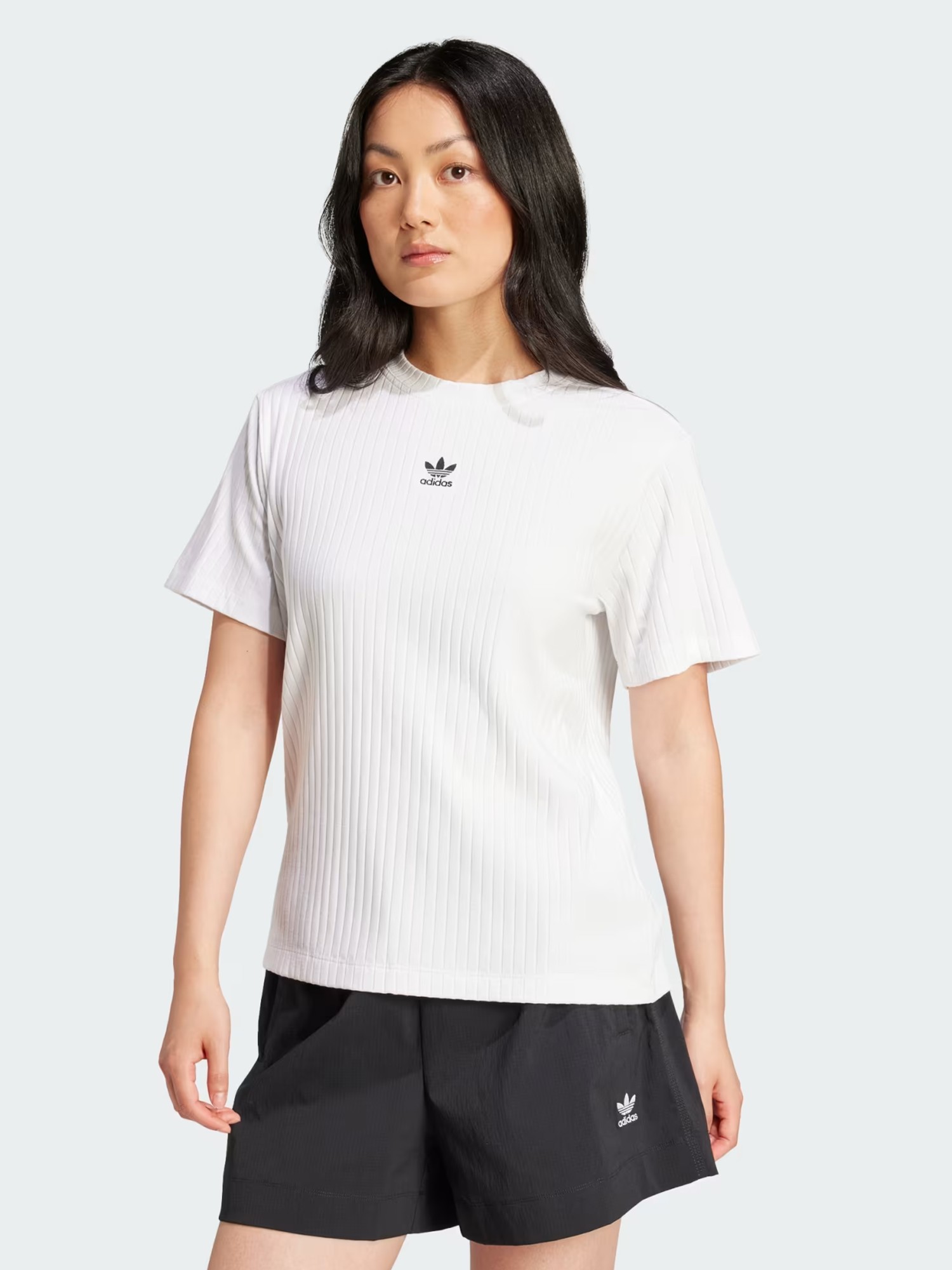 Футболка женская Adidas ESS WR TEE белая JD1493 изображение 2