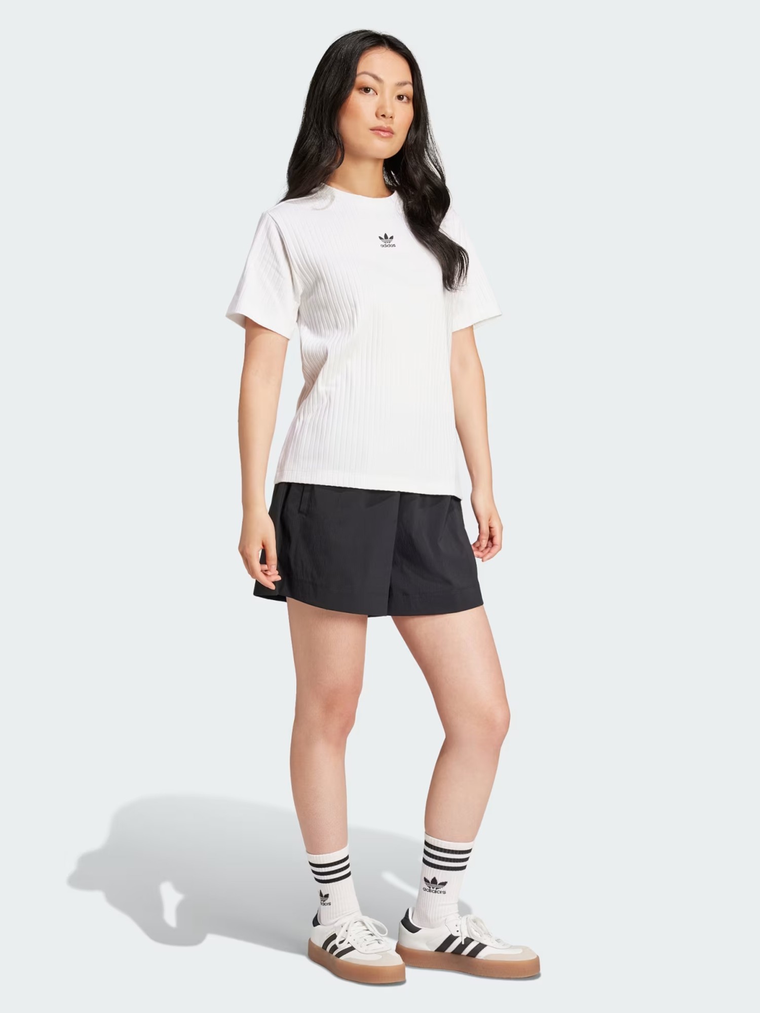 Футболка женская Adidas ESS WR TEE белая JD1493 изображение 3