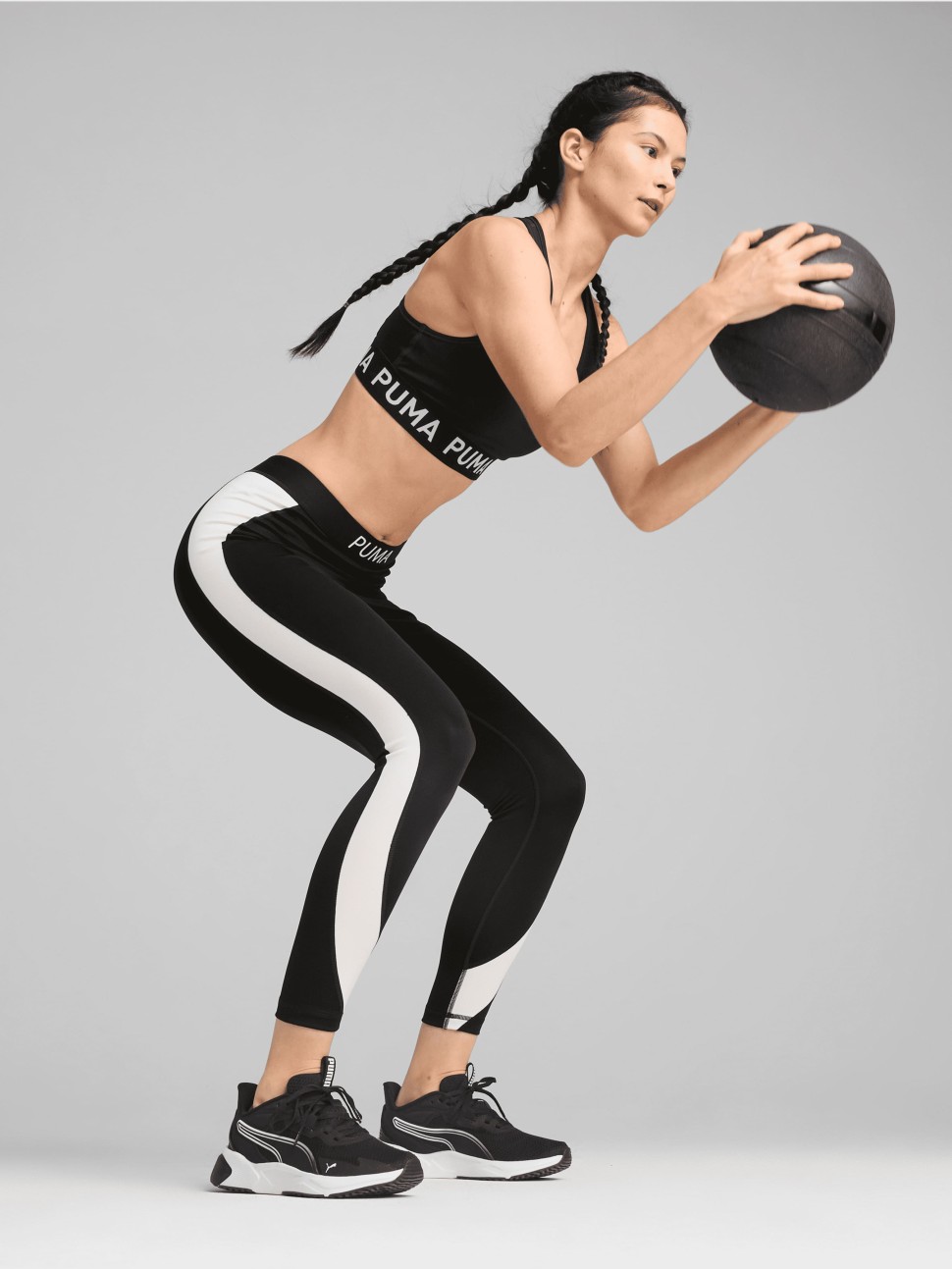 Бра жіночий Puma 4KEEPS ELASTIC BRA - P чорний 52696201 — фото 6