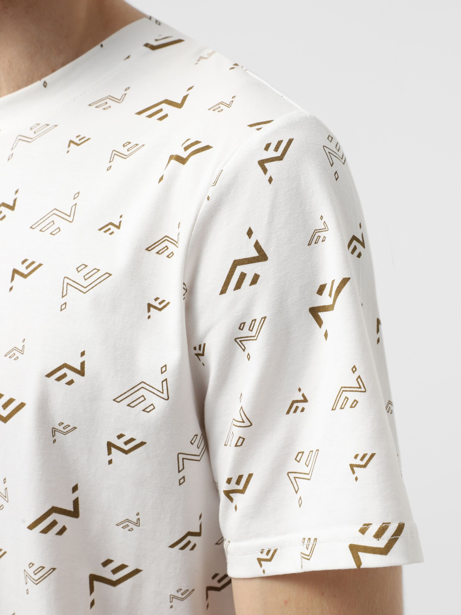 Футболка мужская Evoids Grendel молочная 552544-121 изображение 6