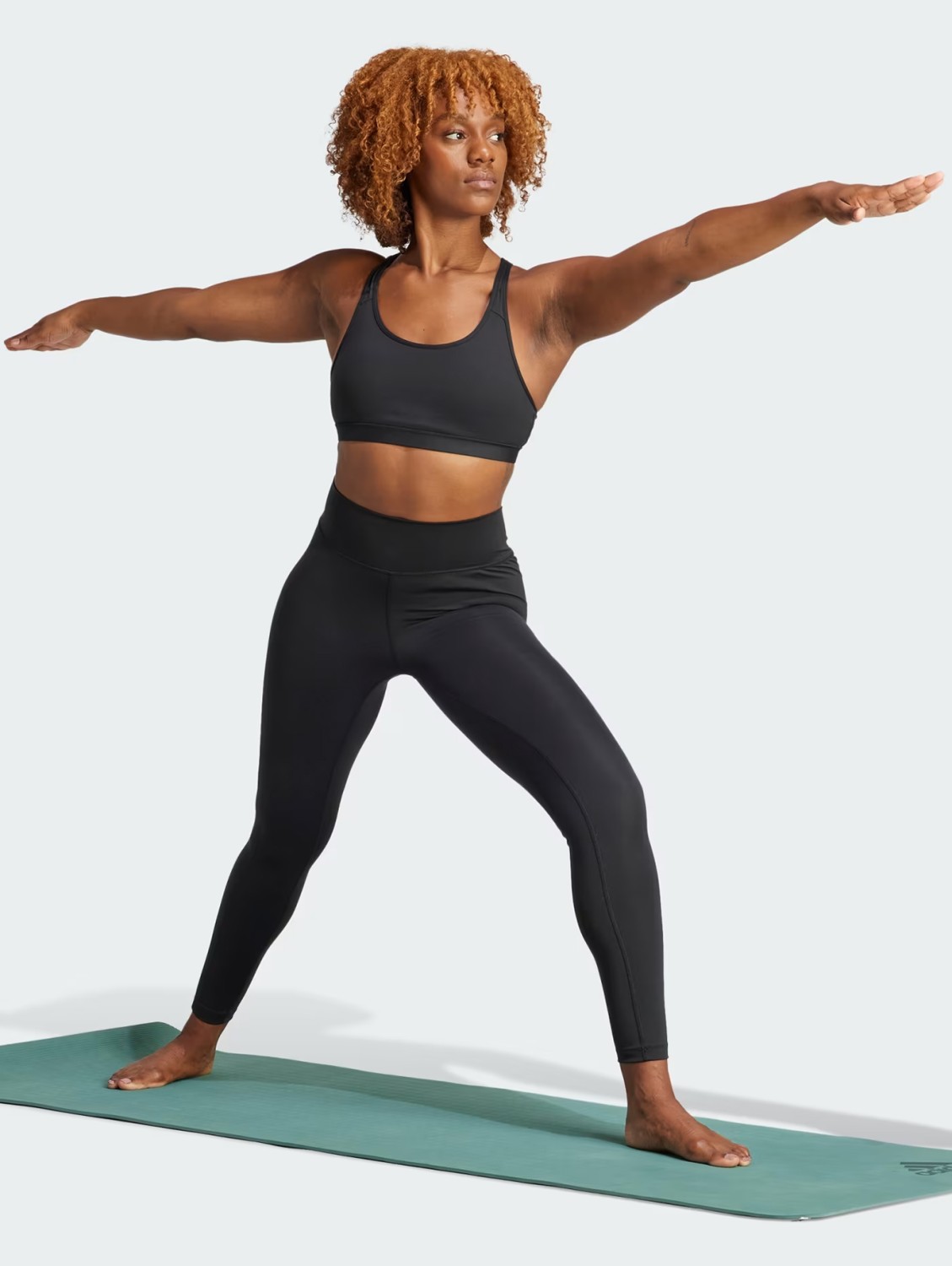 Леггинсы женские Adidas All Me Ess 1/1 черные IL7327 изображение 4