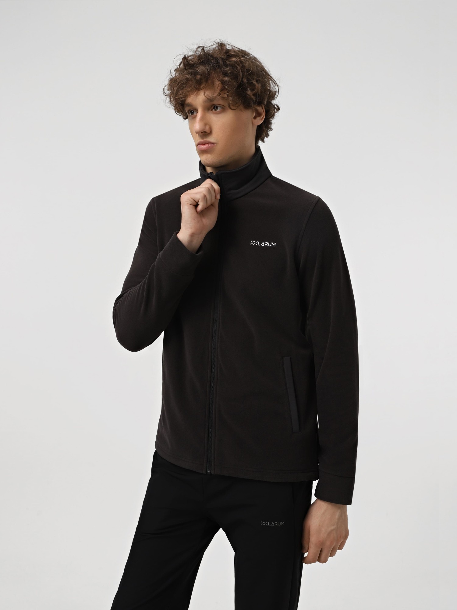 Толстовка чоловіча Larum Polartec чорна 102502-010 изображение 2