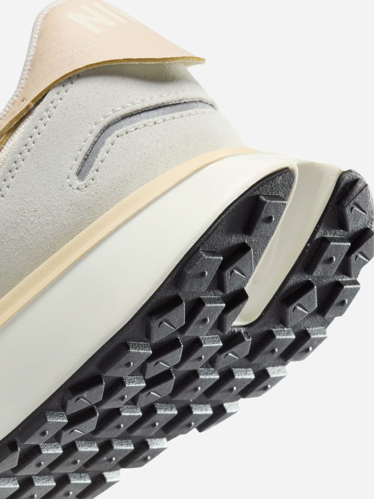Кроссовки женские Nike W NIKE PHOENIX WAFFLE молочные FD2196-104 изображение 8