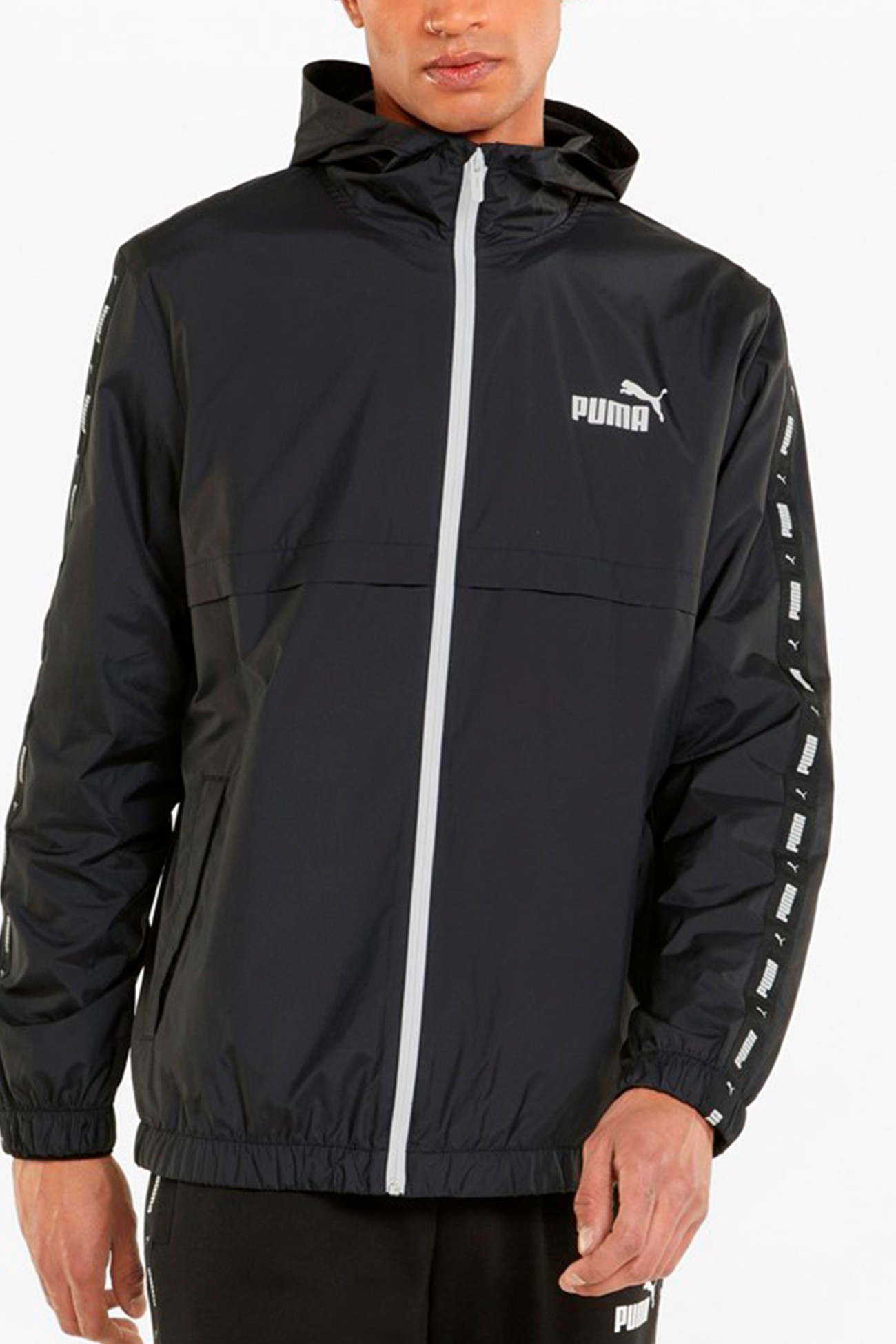  Вітровка чоловіча Puma Ess+ Tape Windbreaker чорна 84747701 изображение 2