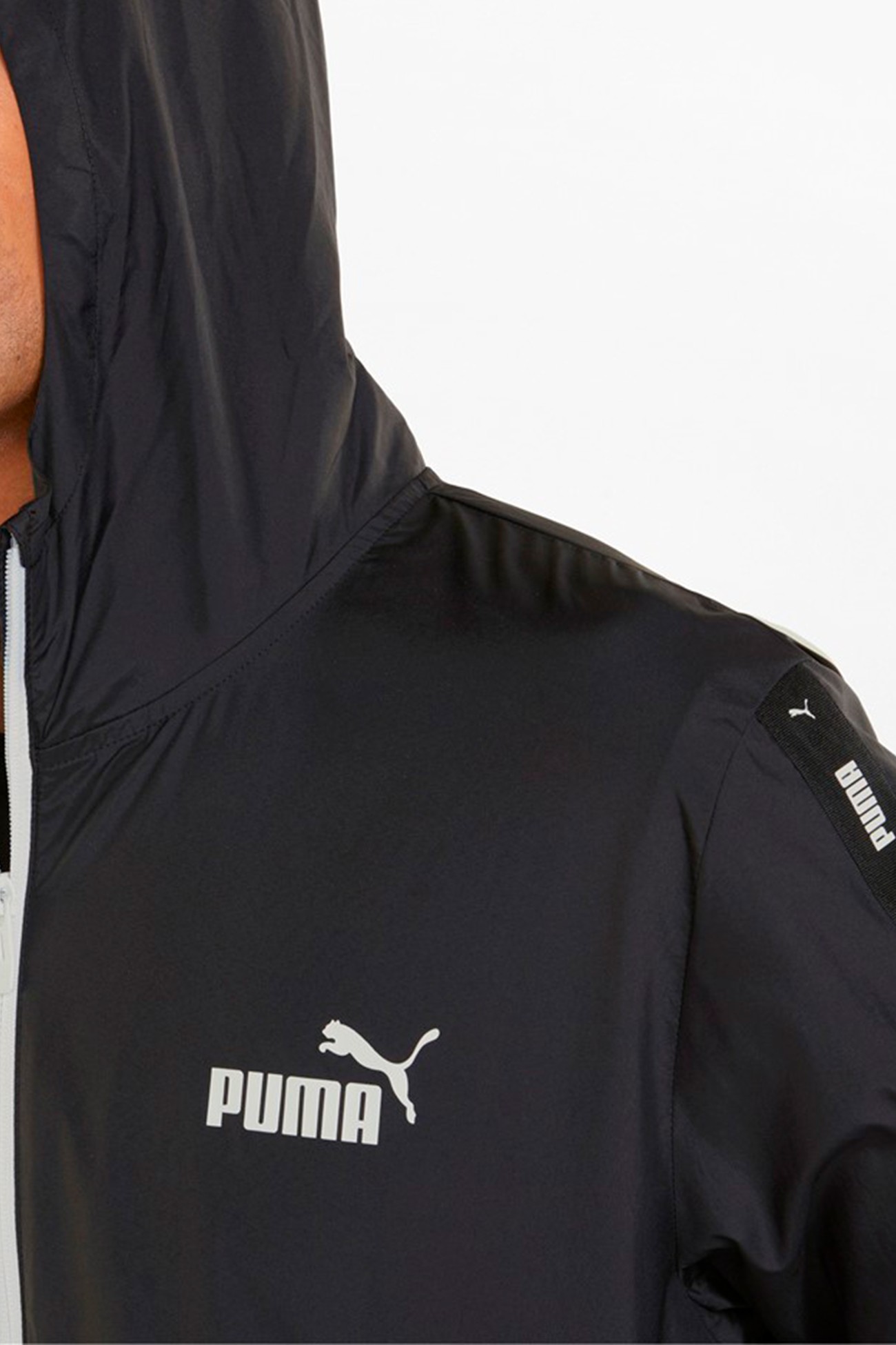  Вітровка чоловіча Puma Ess+ Tape Windbreaker чорна 84747701 изображение 4