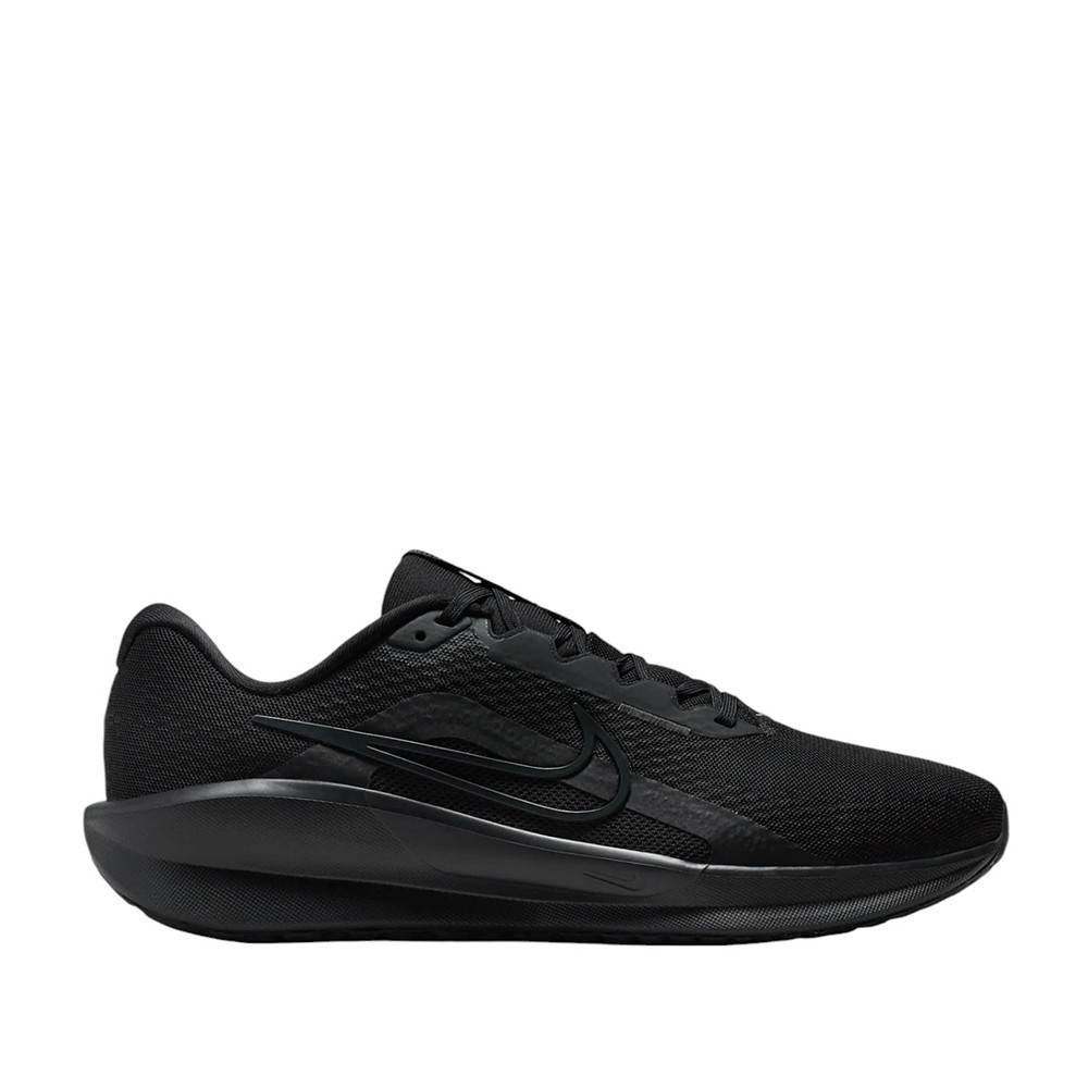 Кроссовки мужские Nike NIKE DOWNSHIFTER 13 черные FD6454-003